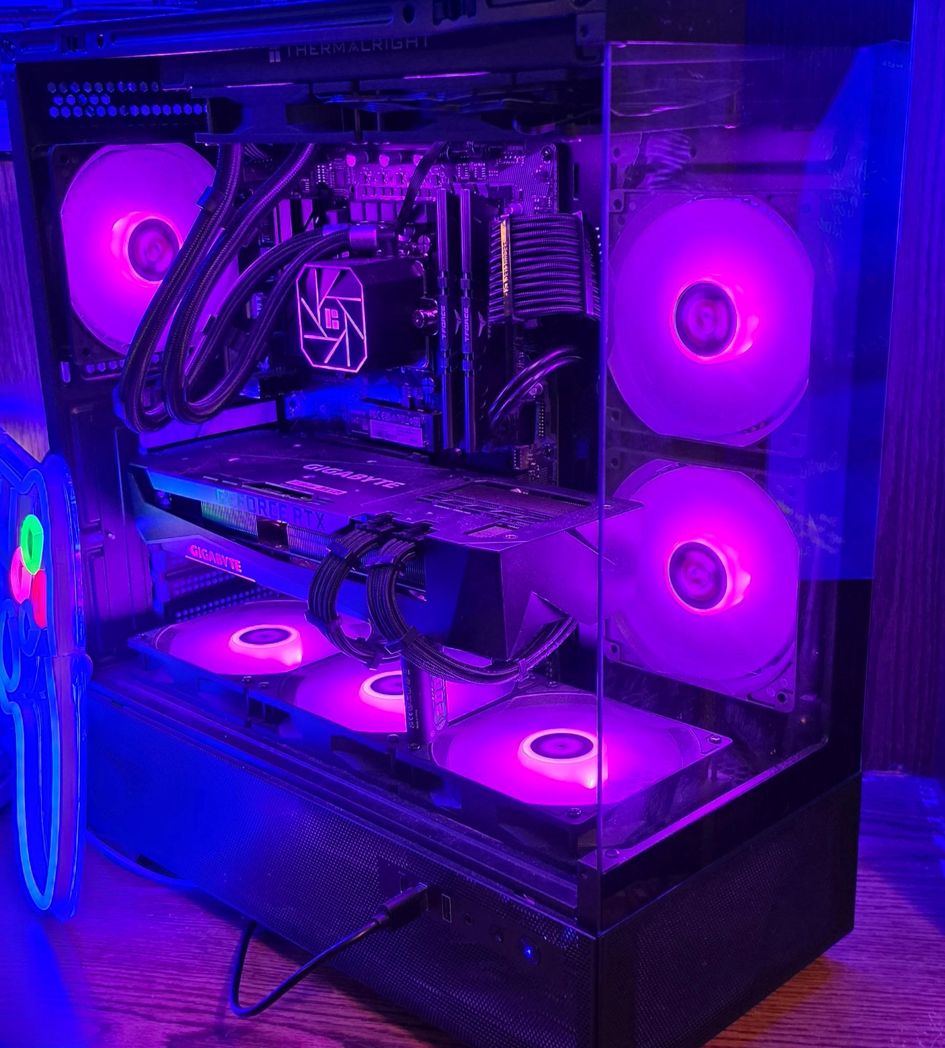 Gaming PC RTX 3070 Ti | i5-12600KF | 32GB RAM | 1TB SSD Storage