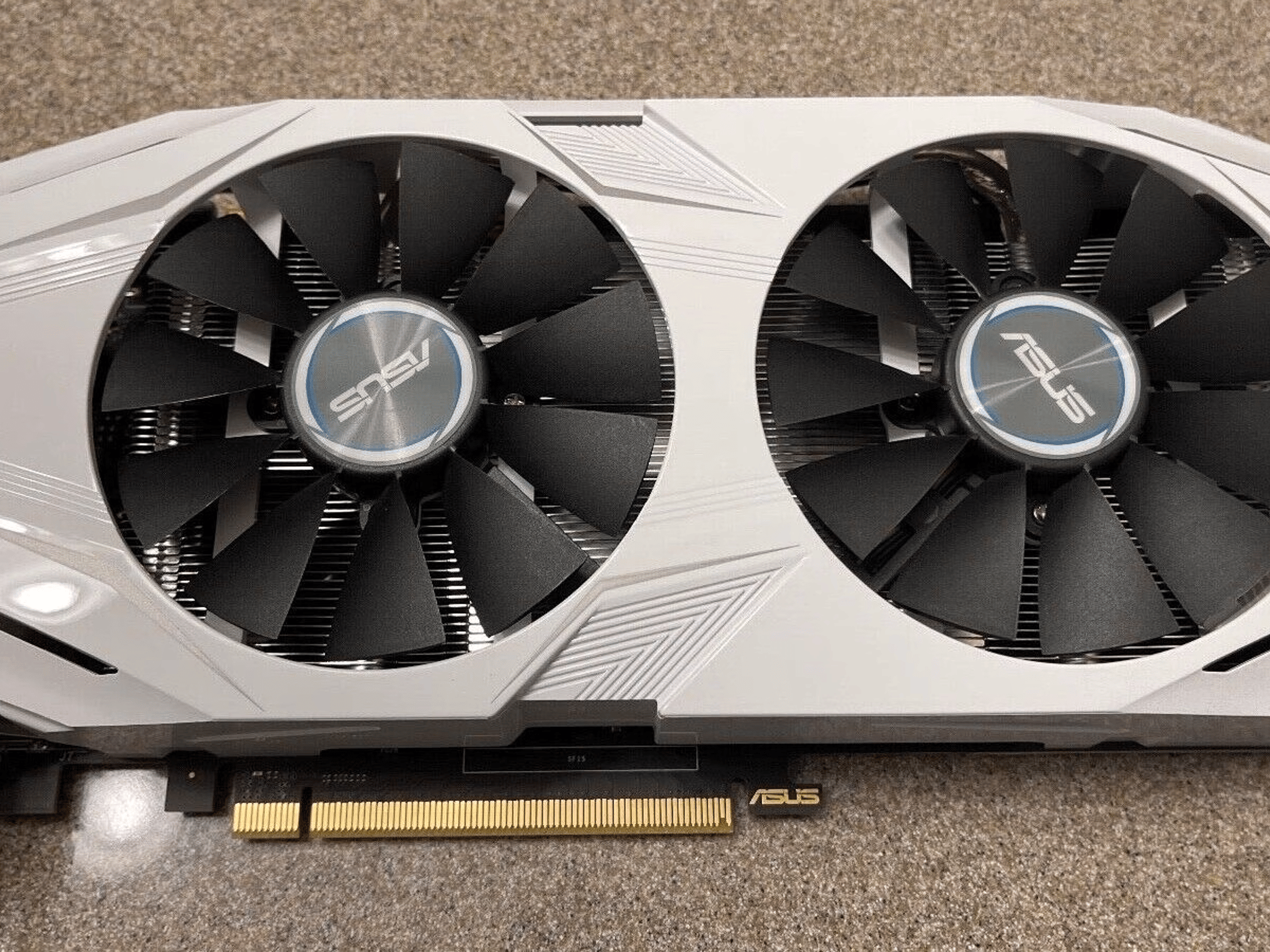 Asus GTX 1070 Dual 8G OC