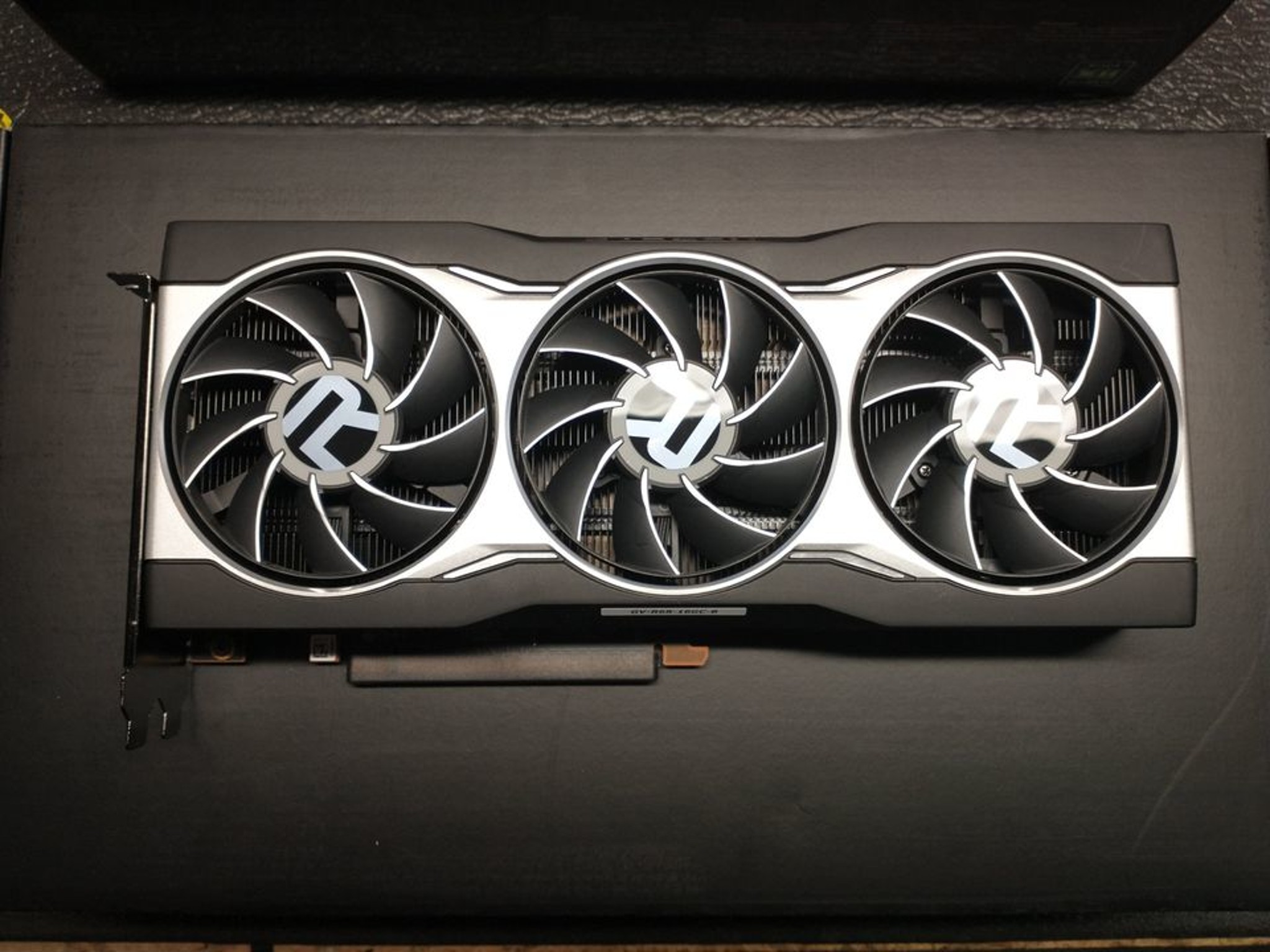 Gigabyte AMD RX 6800 