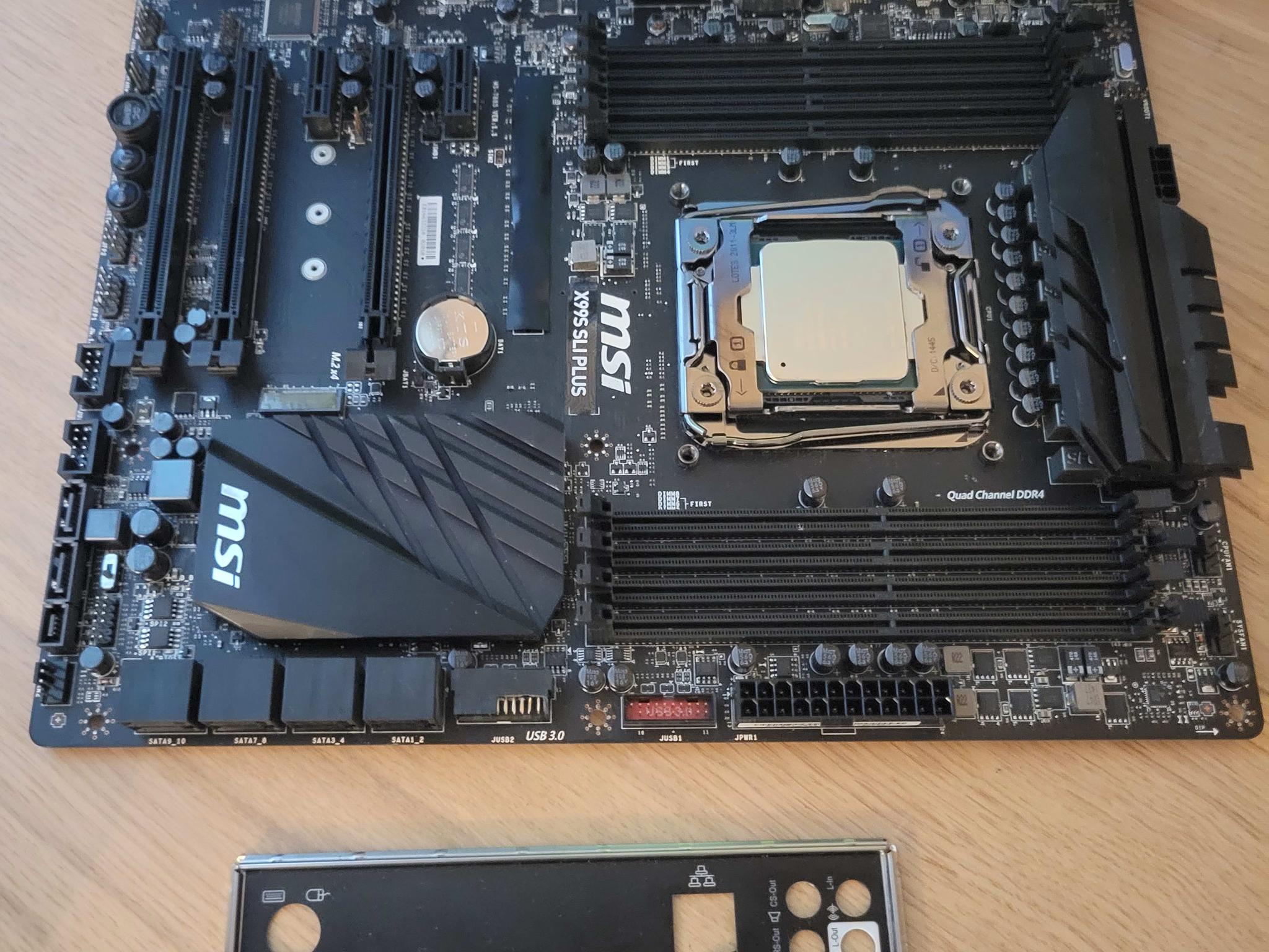 Msi x99s sli + i7 5960x