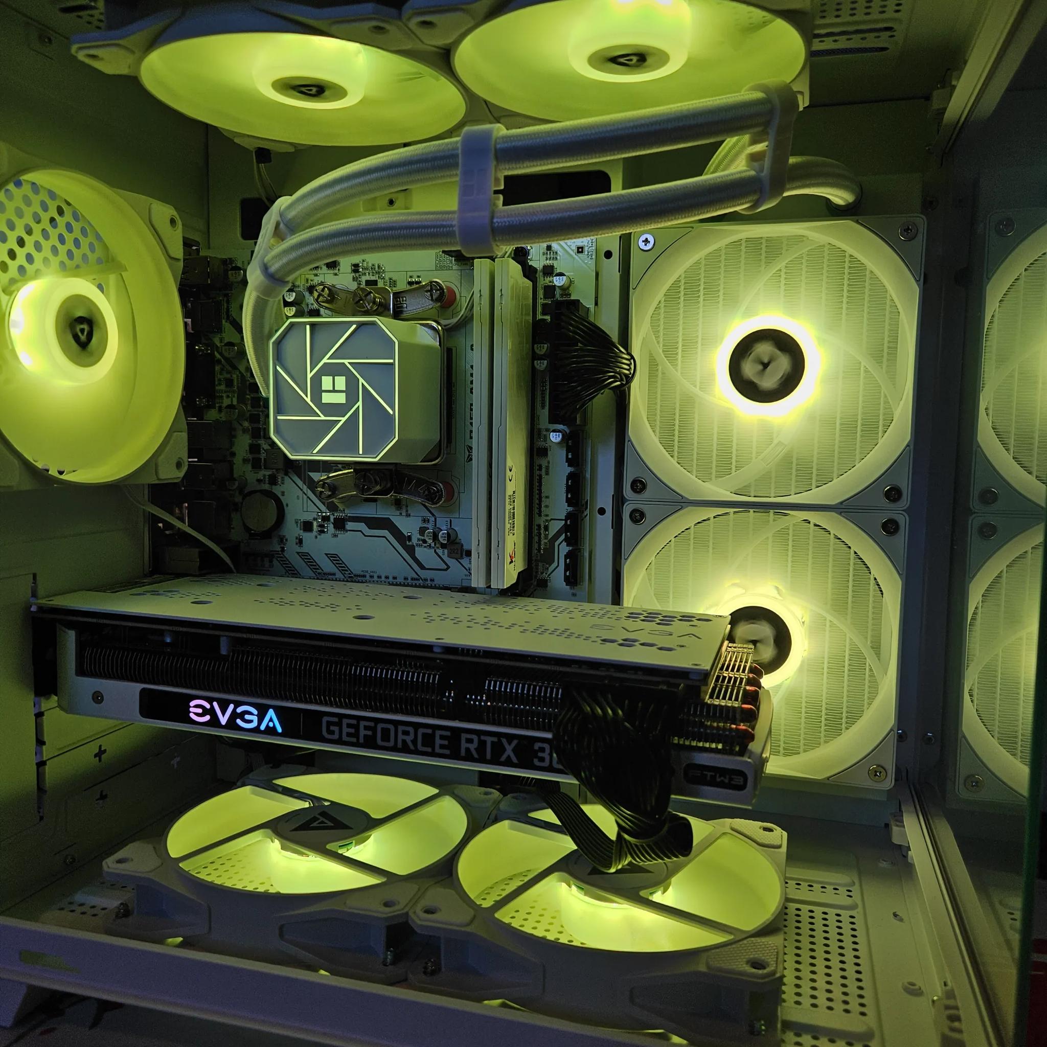 Liquid cooled Arctic Rig Ryzen 5 / 32GB DDR4 / 1TB SSD / RTX 3060 ti