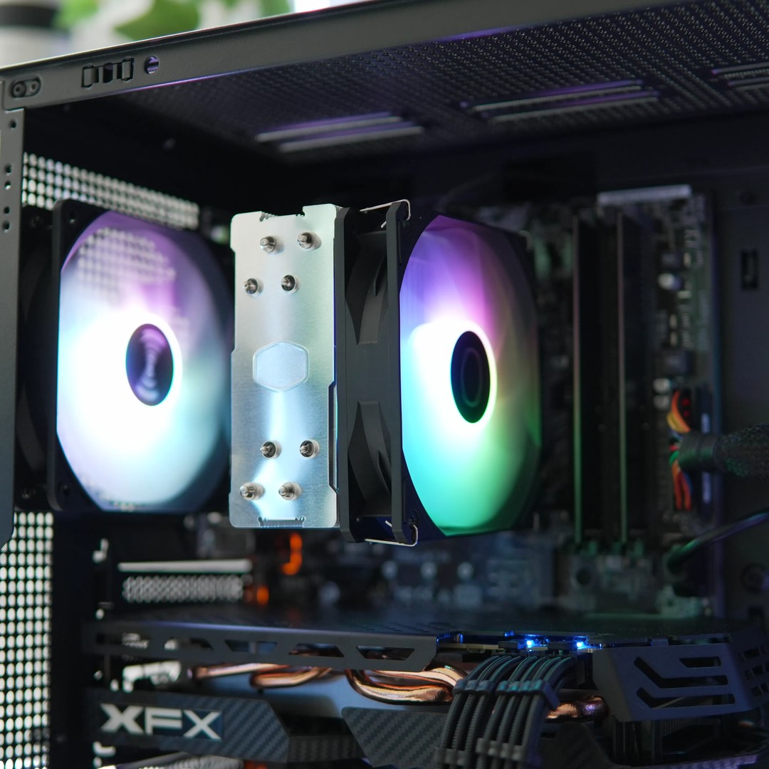 Budget Gamer: Intel i7 6700 | RX 590 | 16GB RAM | WIFI | Jawa