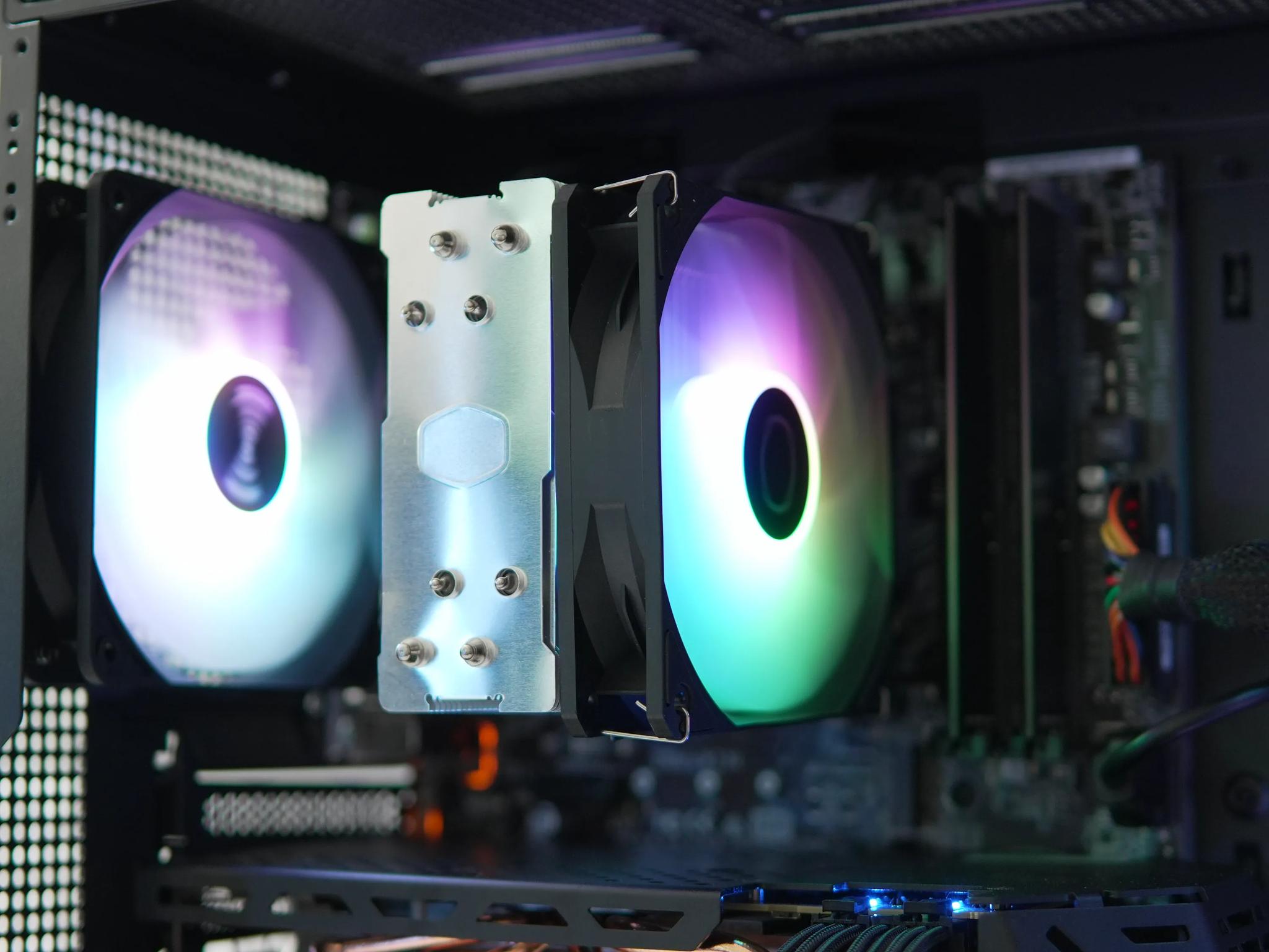 Budget Gamer: Intel i7 6700 | RX 590 | 16GB RAM | WIFI