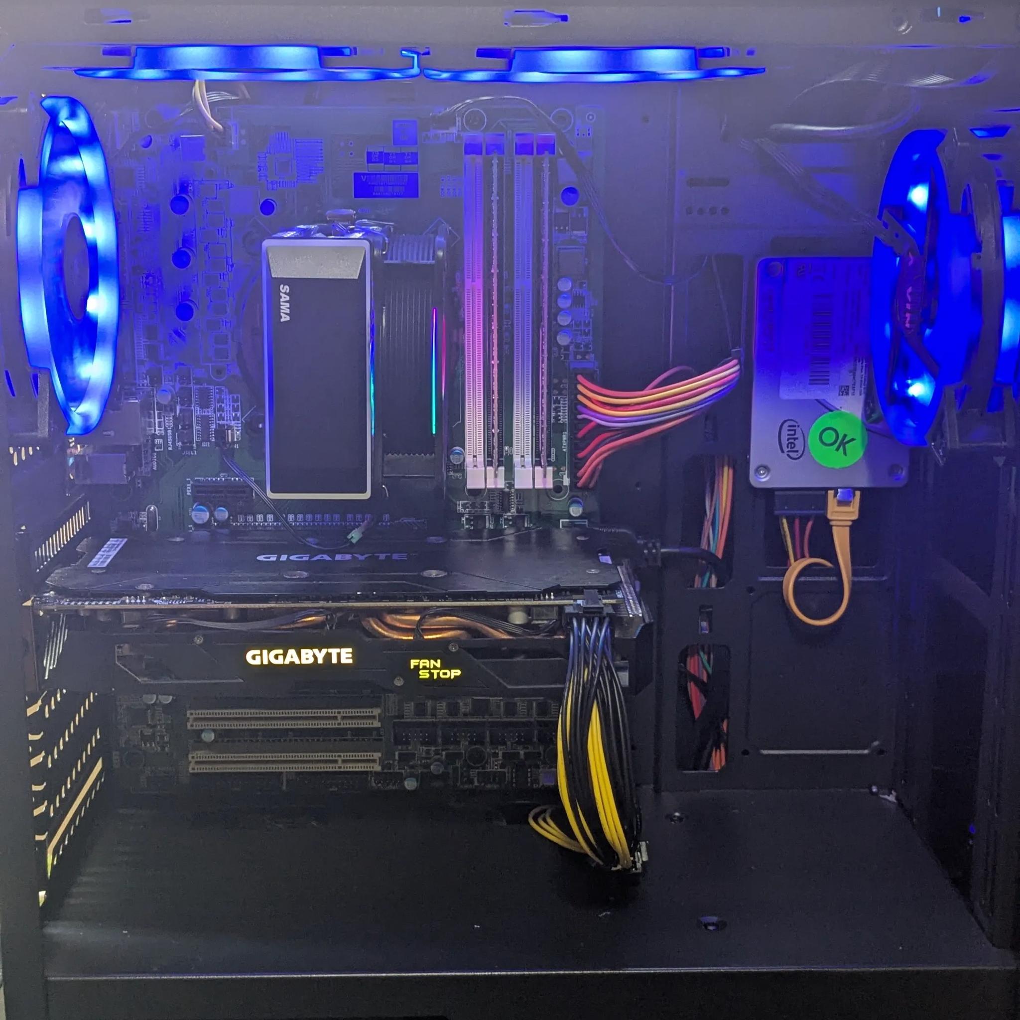 100 FPS Fortnite | 180 Day Warranty | i5-4590 , 16GB RAM, 480GB SSD, RX 570 4GB, RGB, Wifi, Win10