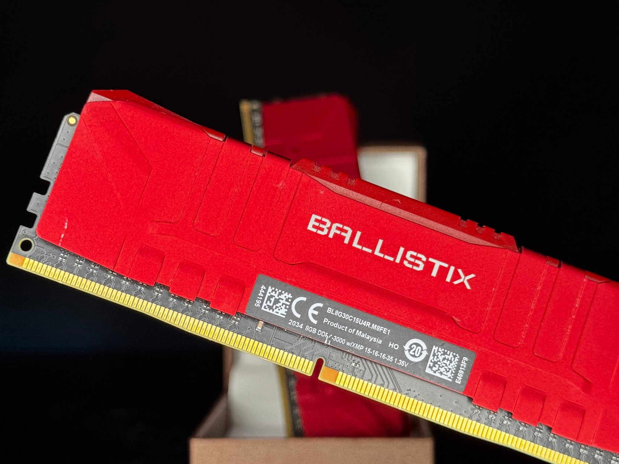 Crucial Ballistix DDR4-3000 16GB (2x8GB) Red DIMM RAM | Jawa