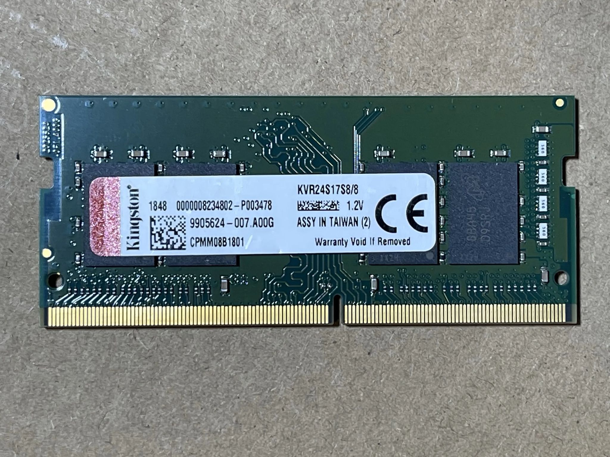 Kingston (KVR24S17S8/8) 8GB 2400Mhz DDR4 Non-ECC CL17 SODIMM