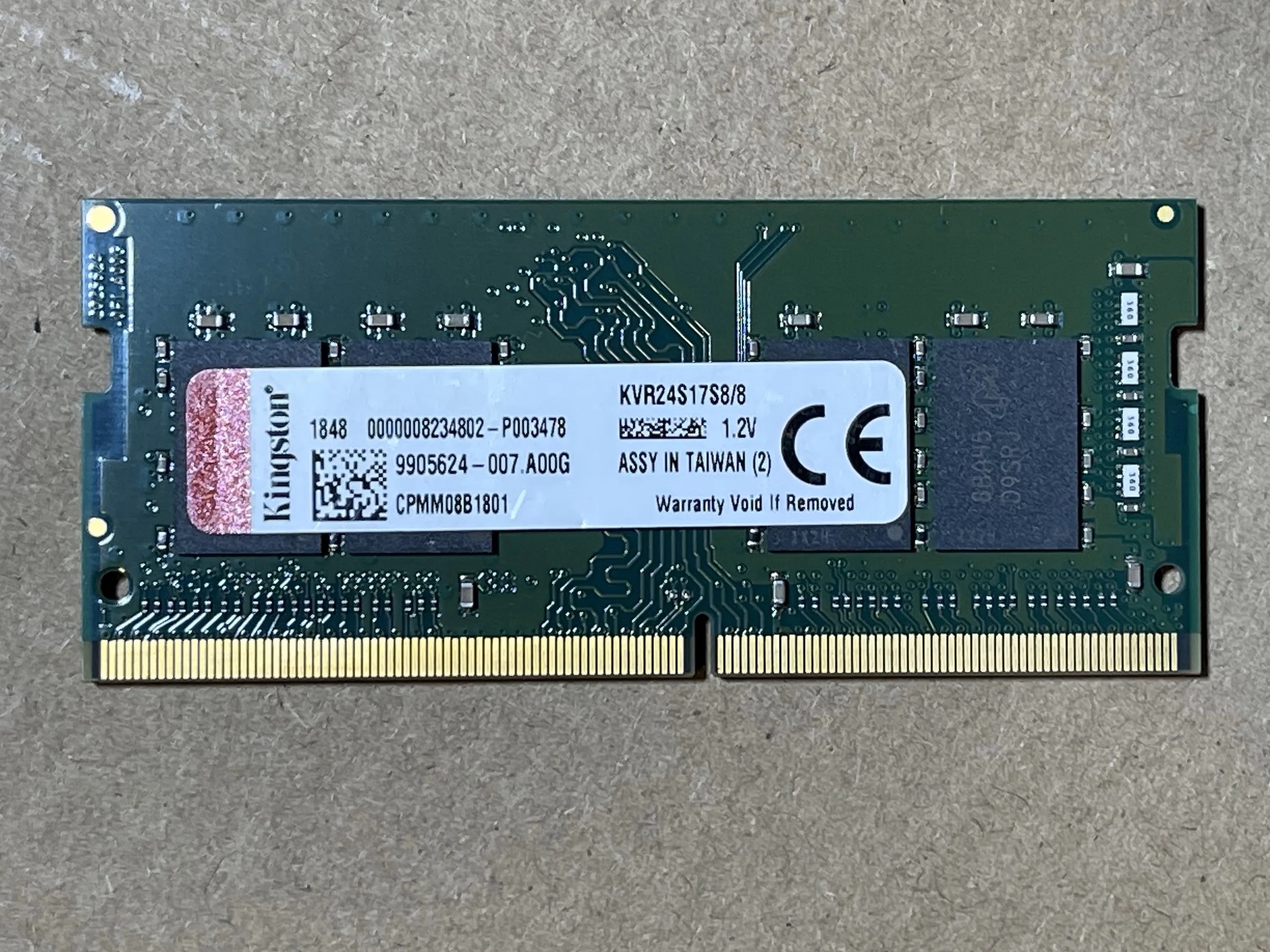 Kingston (KVR24S17S8/8) 8GB 2400Mhz DDR4 Non-ECC CL17 SODIMM
