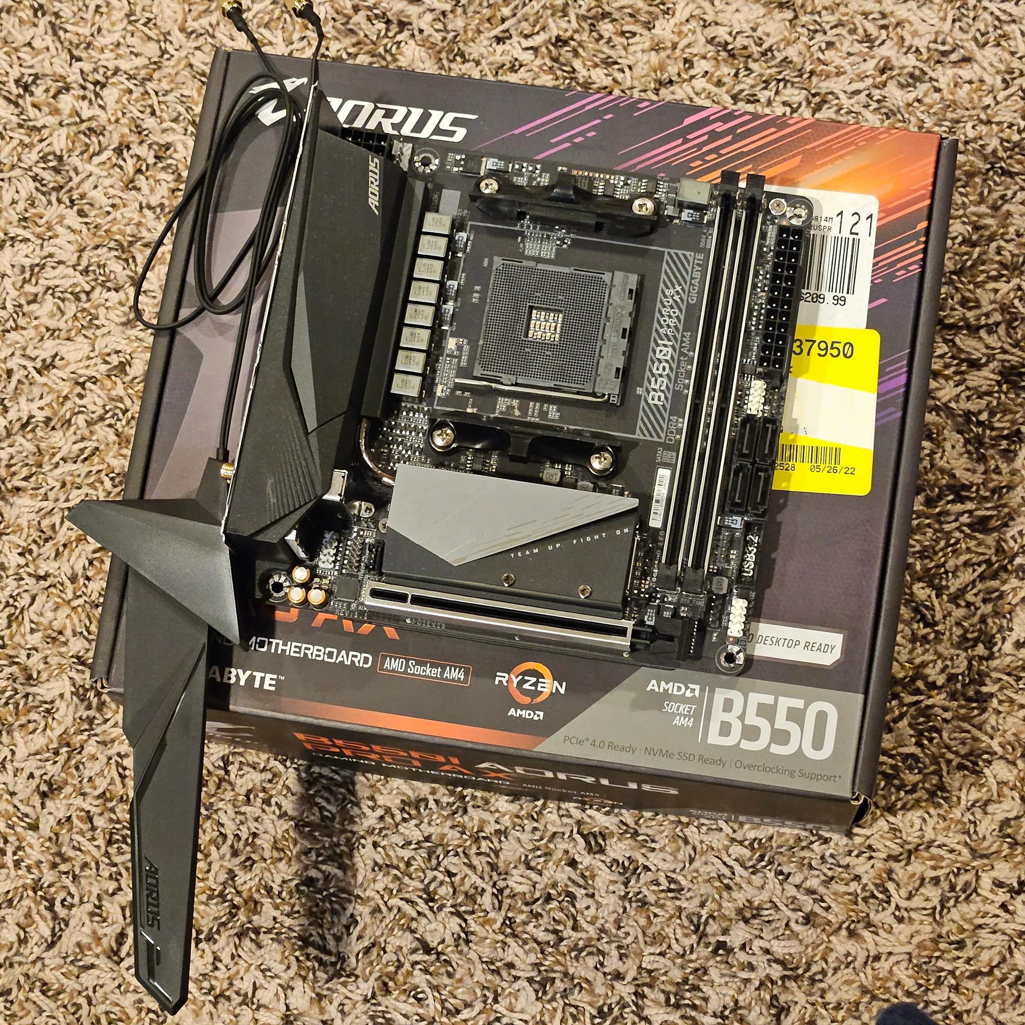 Gigabyte Aorus B550i