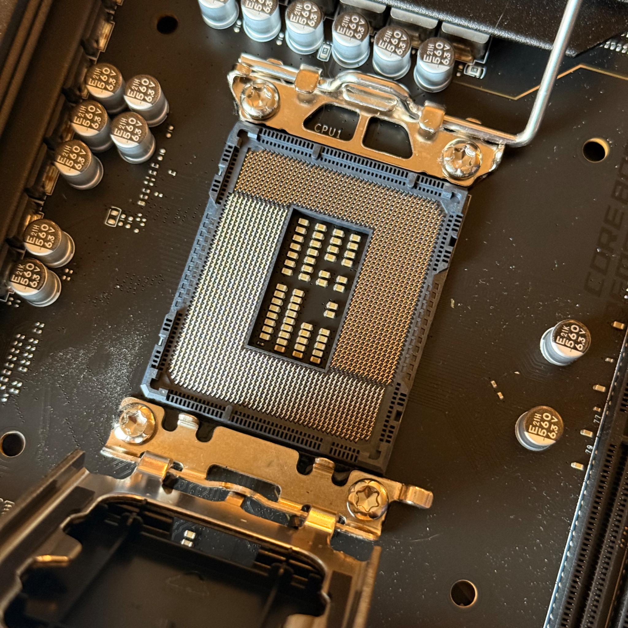 Great Condition ATX MSI MAG B660 LGA 1700 DDR4 Motherboard