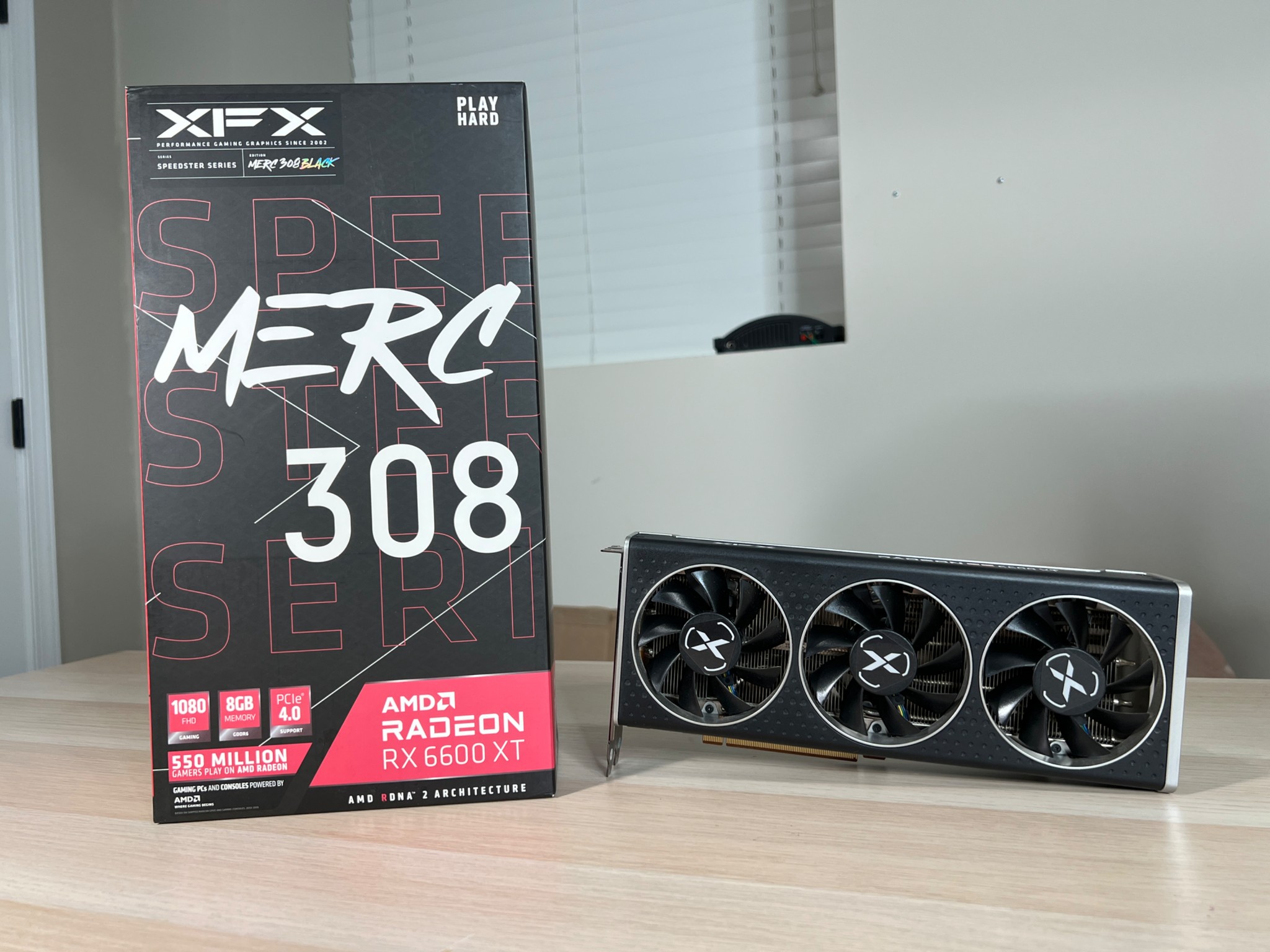 XFX 6600 XT MERC 308 Black
