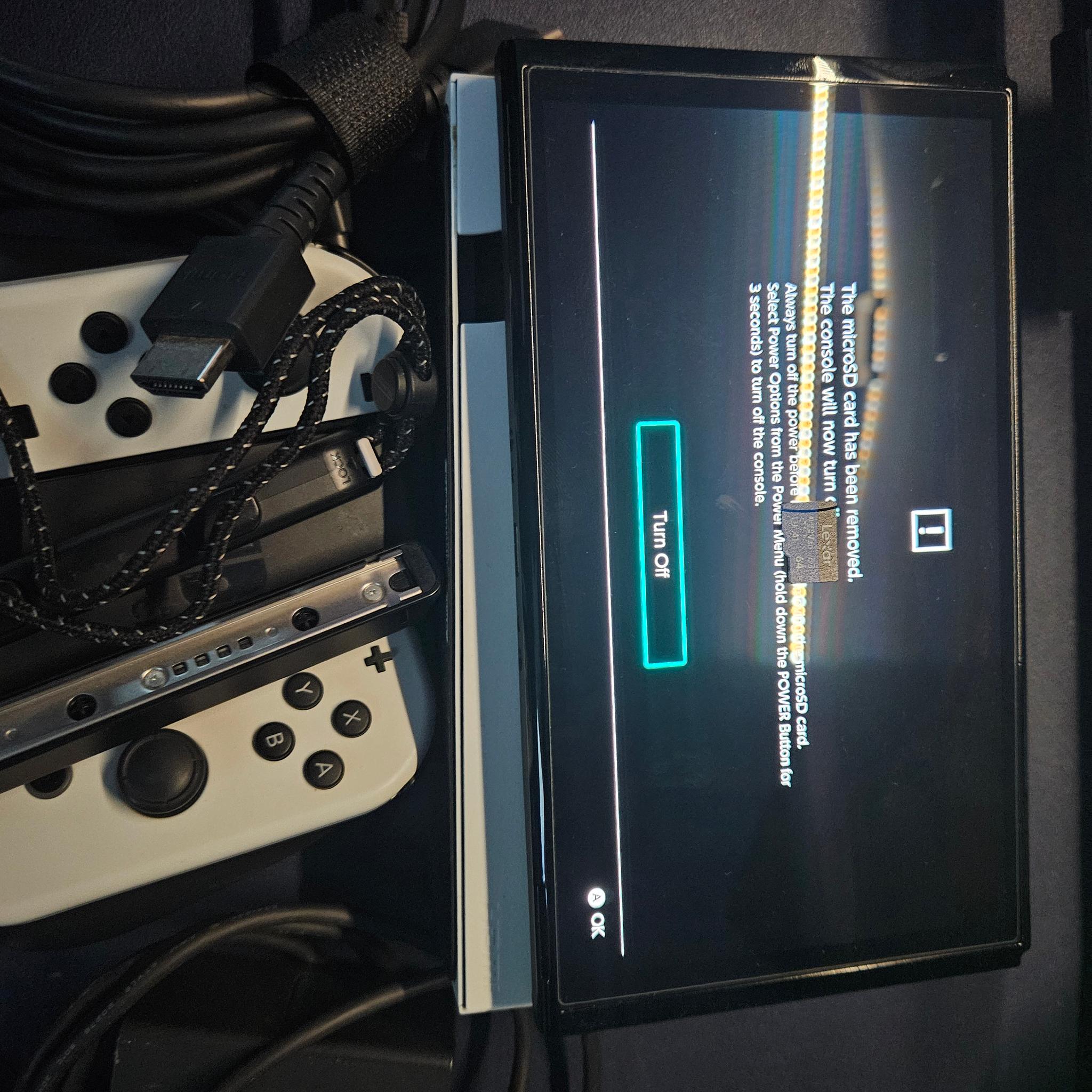 Nintendo Switch Oled w/ Accesories