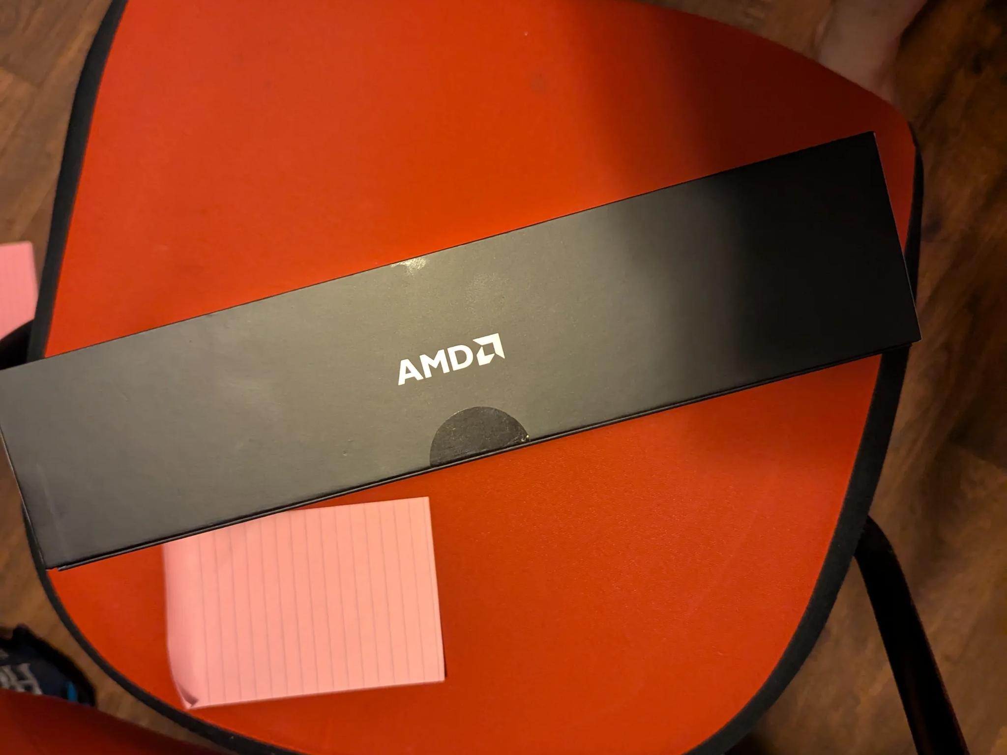 AMD Radeon RX 7900 XTX