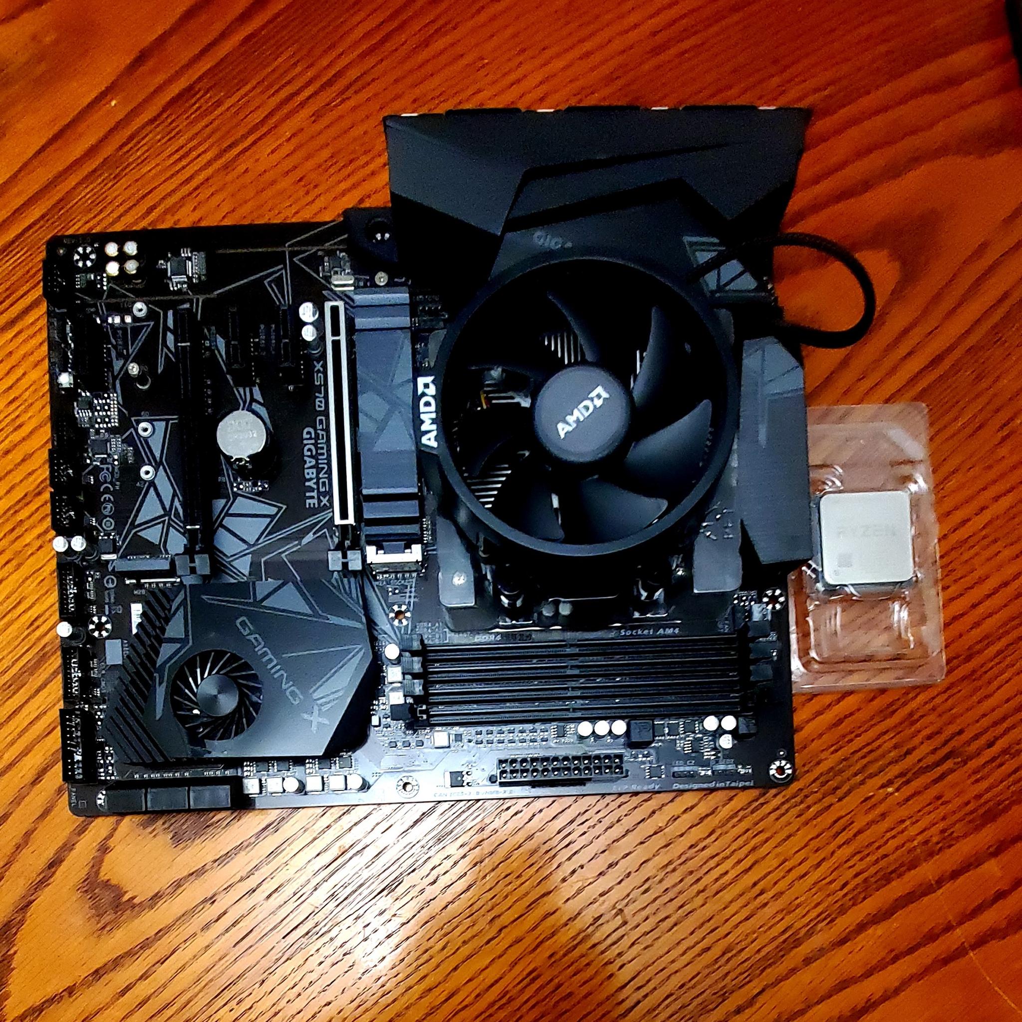 COMBO Pre-owned Gigabyte X570 Gaming MoB Plus AMD Ryzen 9 5950X CPU & AMD CPU Fan & Heatsink Bundle
