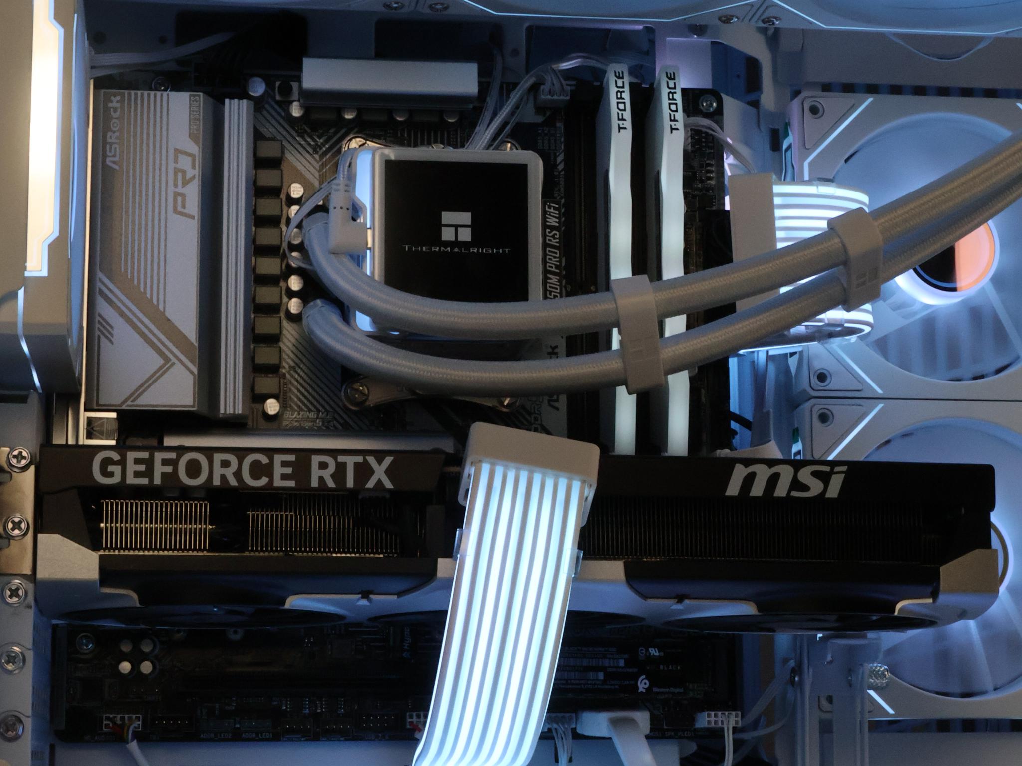 ⚪ Ryzen 7 9700X/RTX 5070Ti 16GB Gaming/Streaming PC ⚪