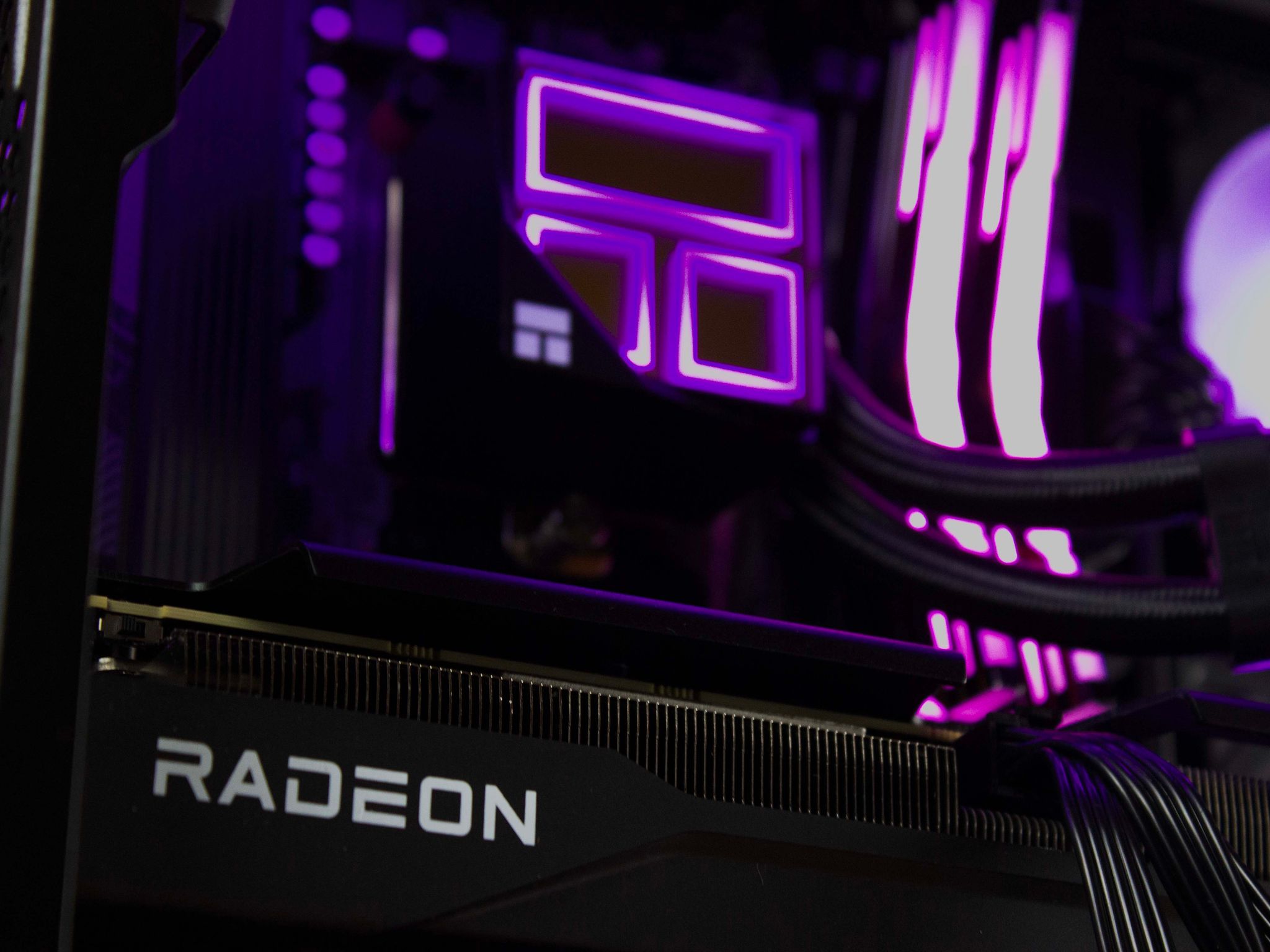 ♠️⚡🗡️Onyx V2 - 1440P Gaming PC | RX 9060 XT 16GB, Ryzen 7 5700X, 32GB RAM, 1TB SSD | ARGB 🗡️⚡♠️
