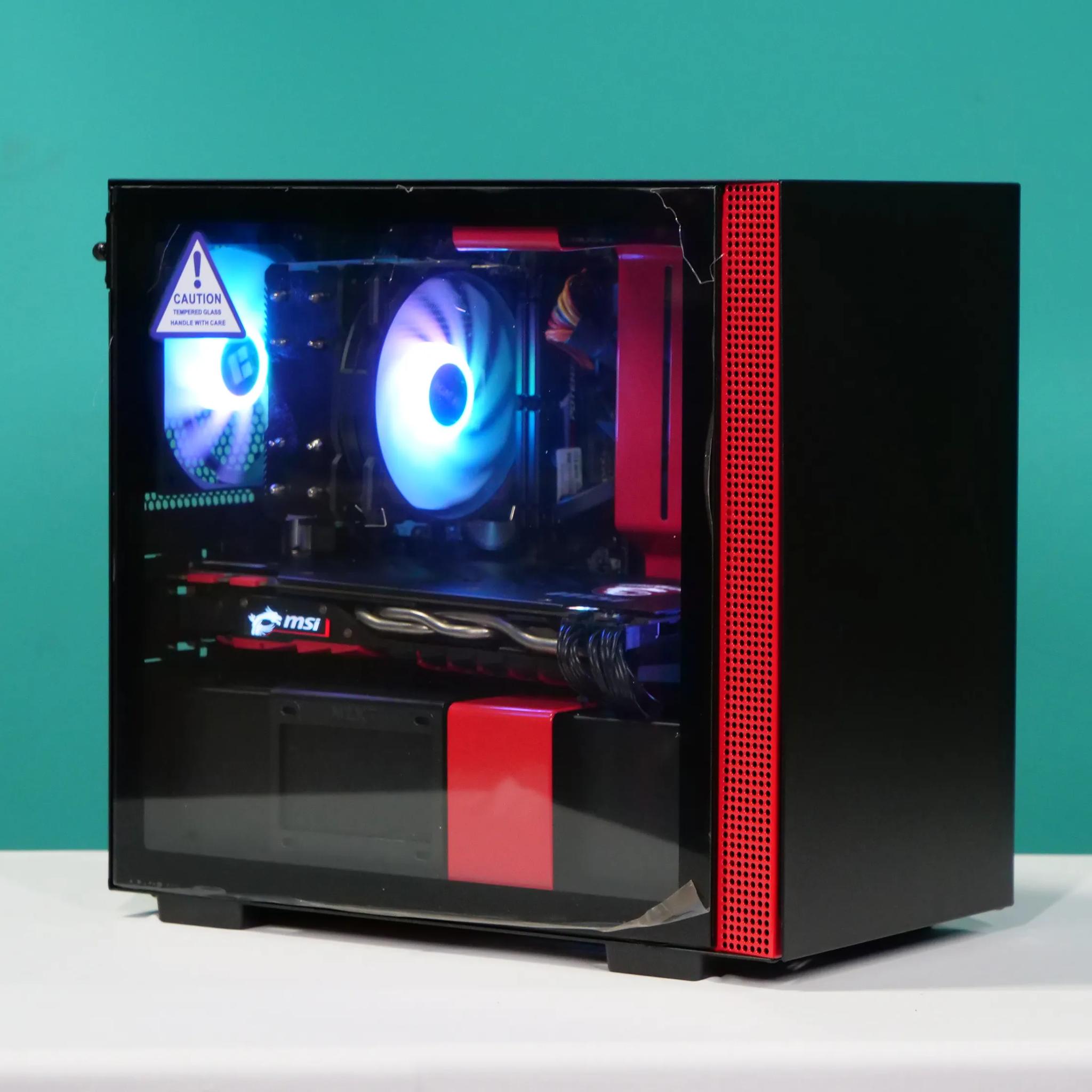 UCW Ready to Play H87 "he's just a lil guy" Build (i7-4790 + GTX 1070 8gb + 16gb RAM)