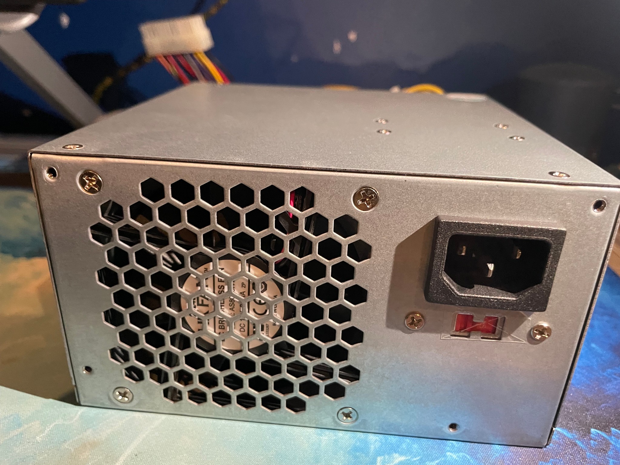 Hunt-Key 280W Power Supply