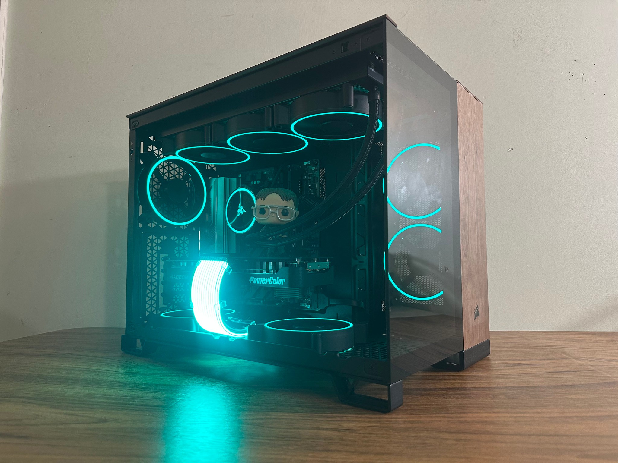 🪵⚡Timber Titan | 9070XT | 32GB DDR5 | Ryzen 9 7900X | 2TB NVMe | Windows 11 Pro |