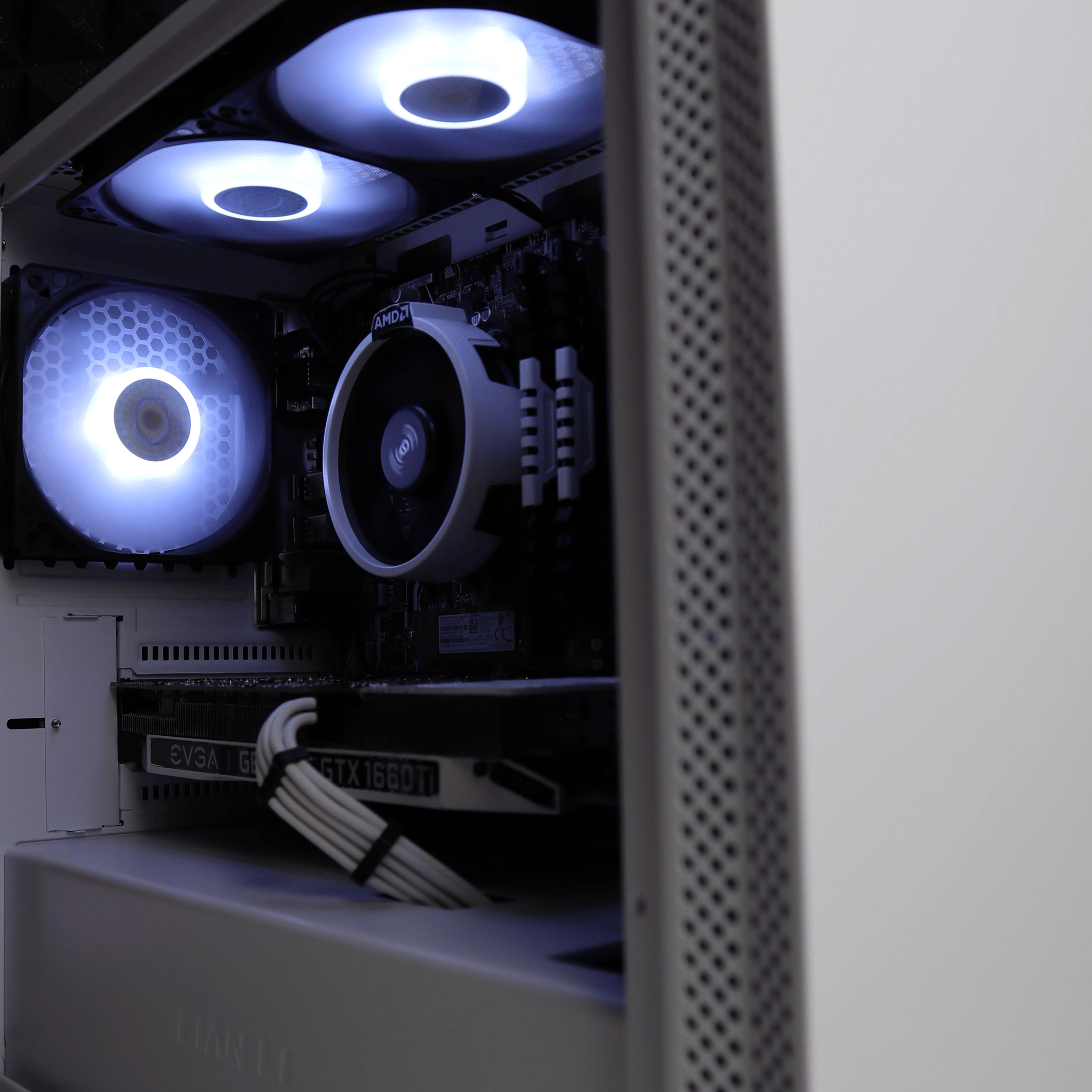 Oreo | Ryzen 5 1400/GTX 1660Ti Gaming PC FREE SHIPPING