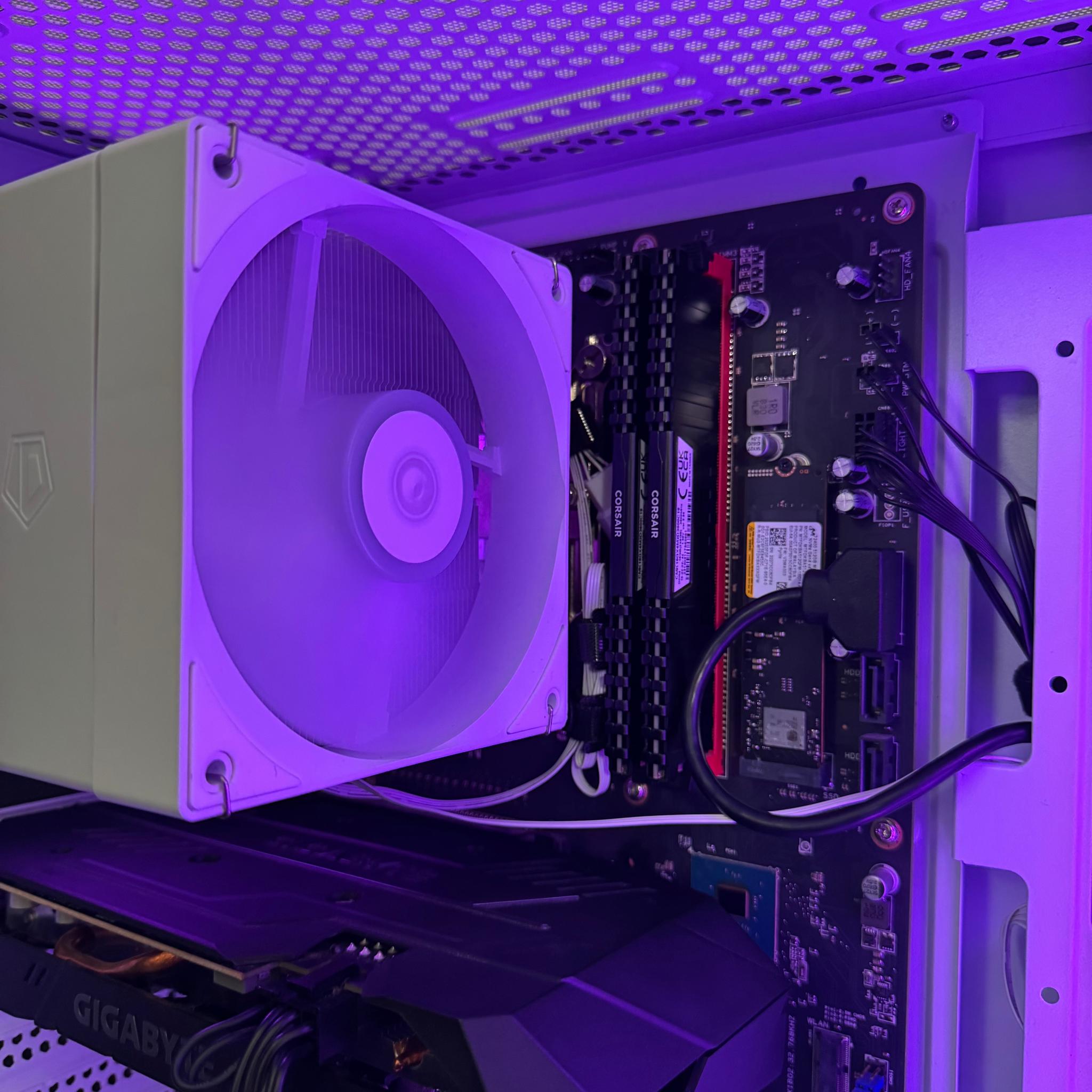 GTX 1660 Super | Intel i7-9700F | 16GB DDR4 | 512GB SSD| Custom Gaming PC