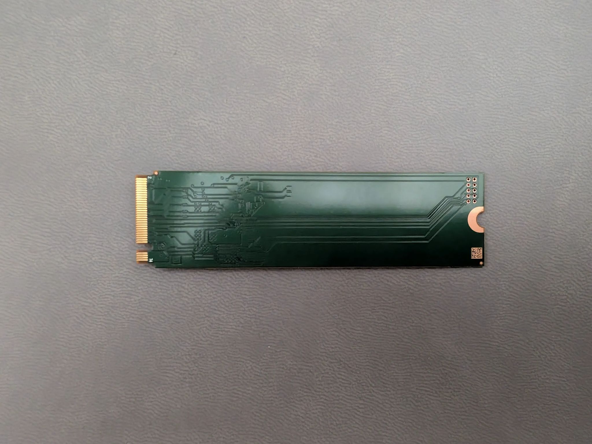 SK Hynix BC711 series 1TB NVMe PCIe Gen3x4 M.2 2280 SSD