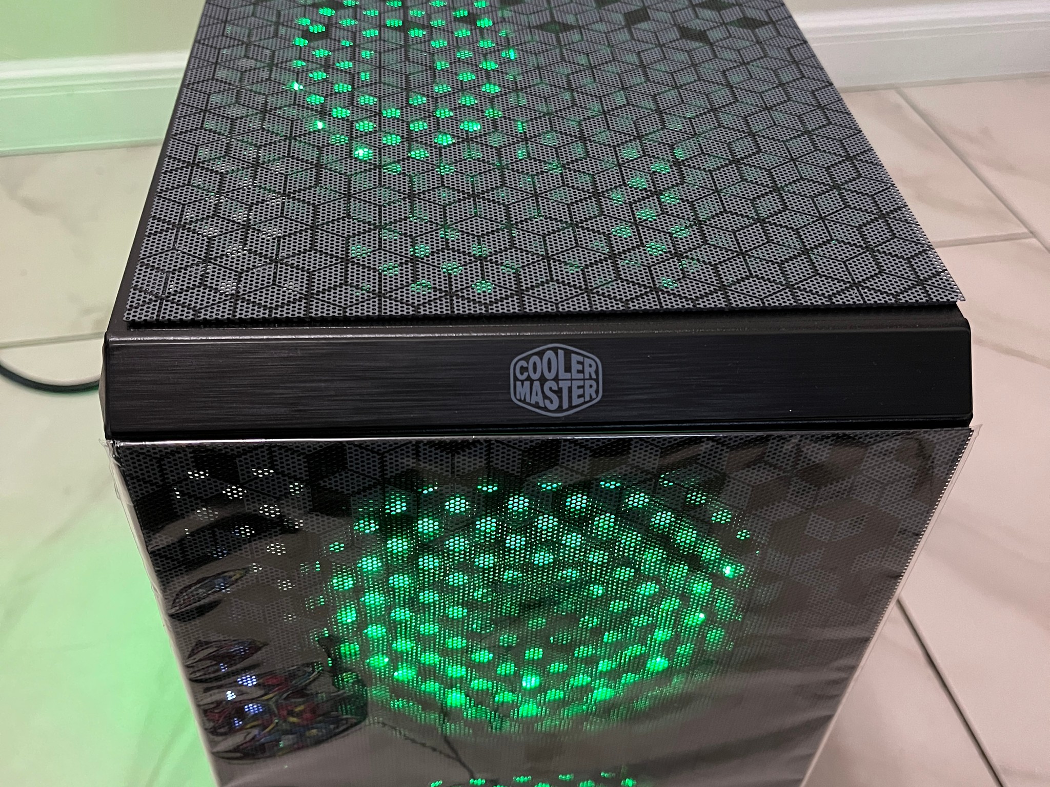 NVIDIA GTX 970, Intel Core i5-7400, 12GB RAM, 870 GB Storage - Budget RGB Gaming PC w/ Wi-Fi + BT