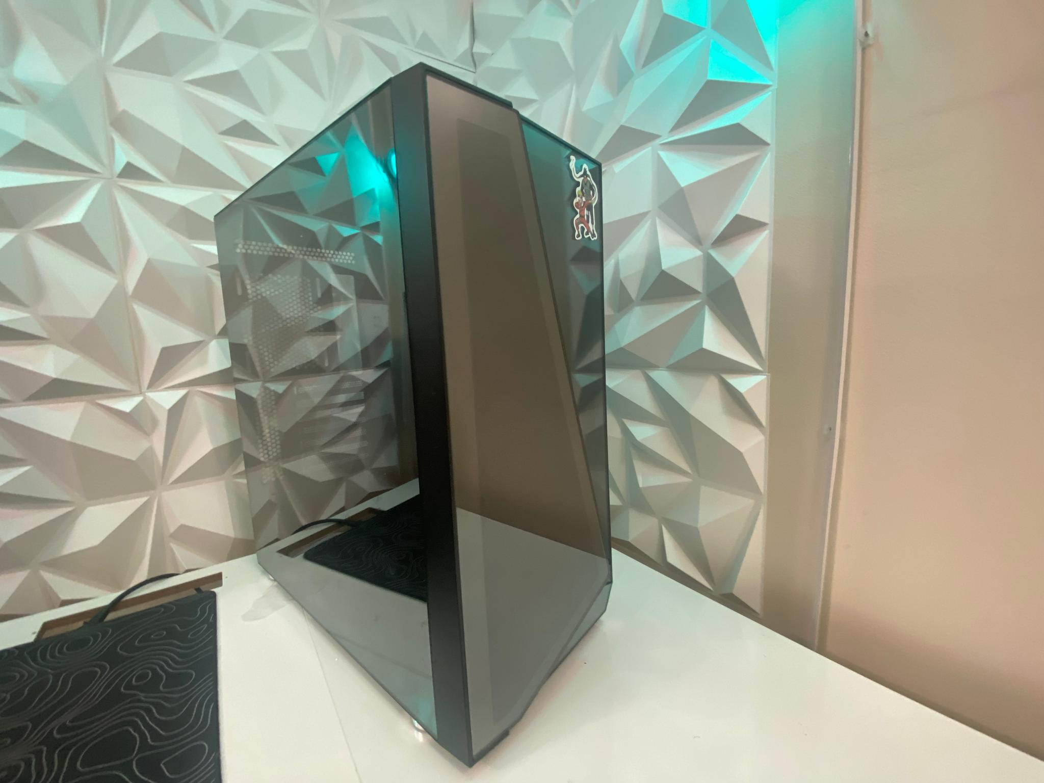 iBUYPOWER Black ATX PC Case – Mid Condition