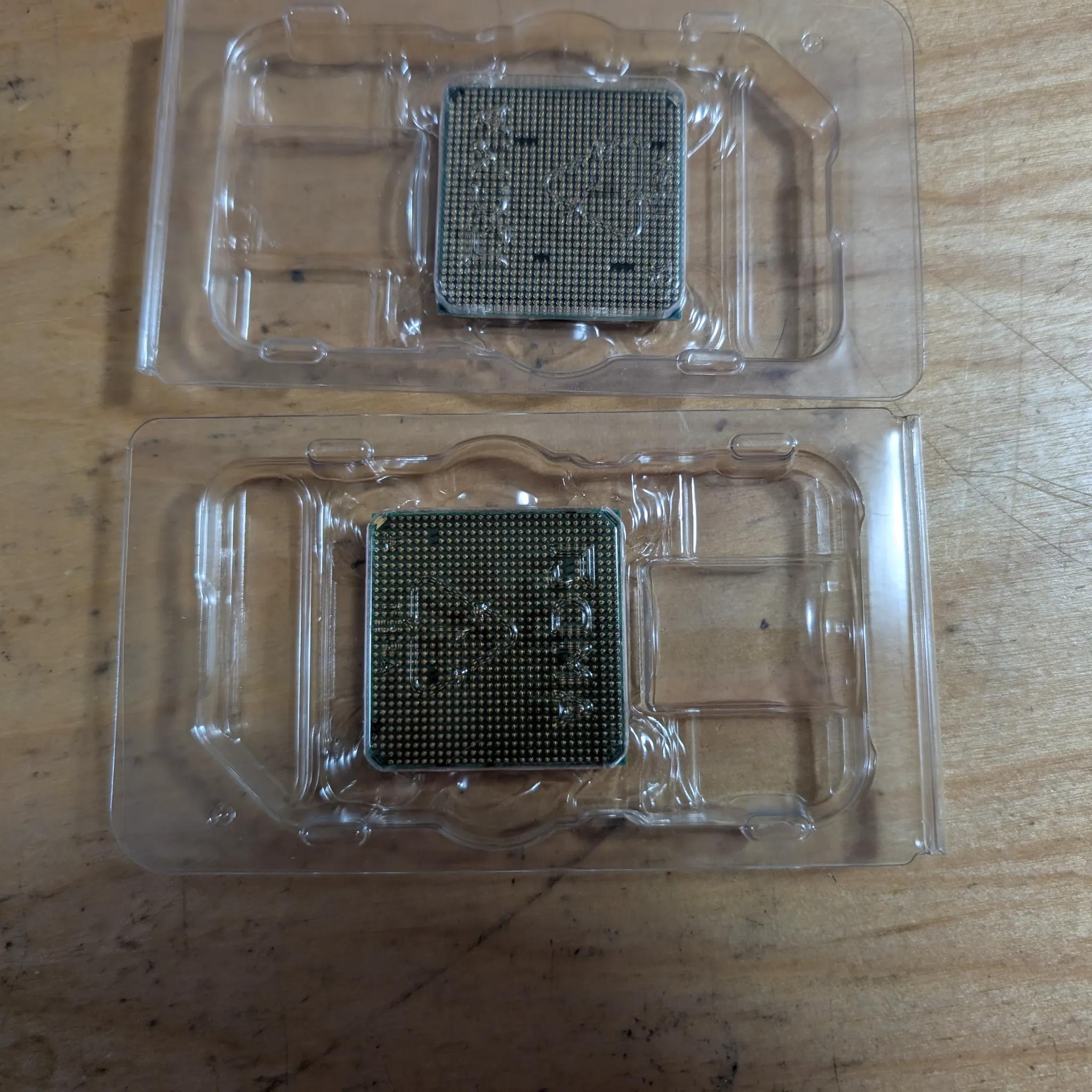 AMD Phenom X4 9600 BE + Athlon II X2 255
