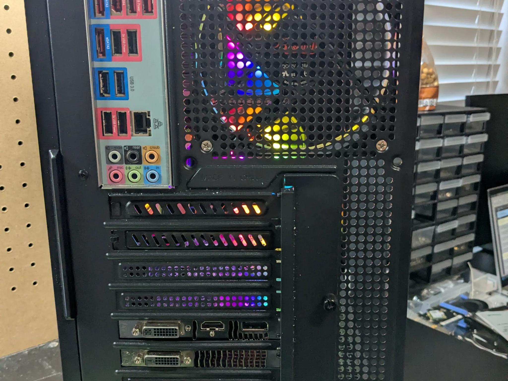 Scratch and Dent | 70 FPS Fortnite | AMD FX 6300, 16GB RAM, R9 270, 480GB SSD, Win10