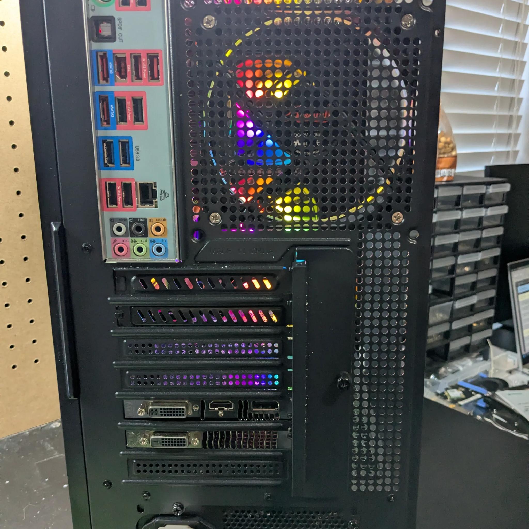 Scratch and Dent | 70 FPS Fortnite | AMD FX 6300, 16GB RAM, R9 270, 480GB SSD, Win10