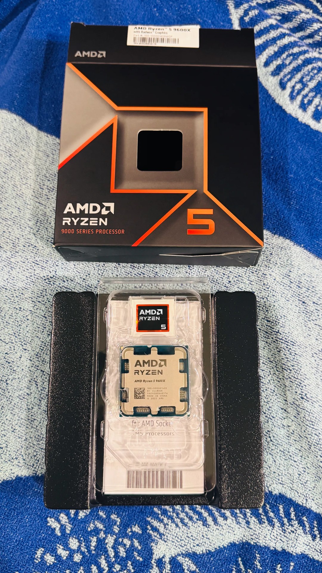 Ryzen 5 9600X AM5 CPU-Like New/Used only for 6 weeks - Includes