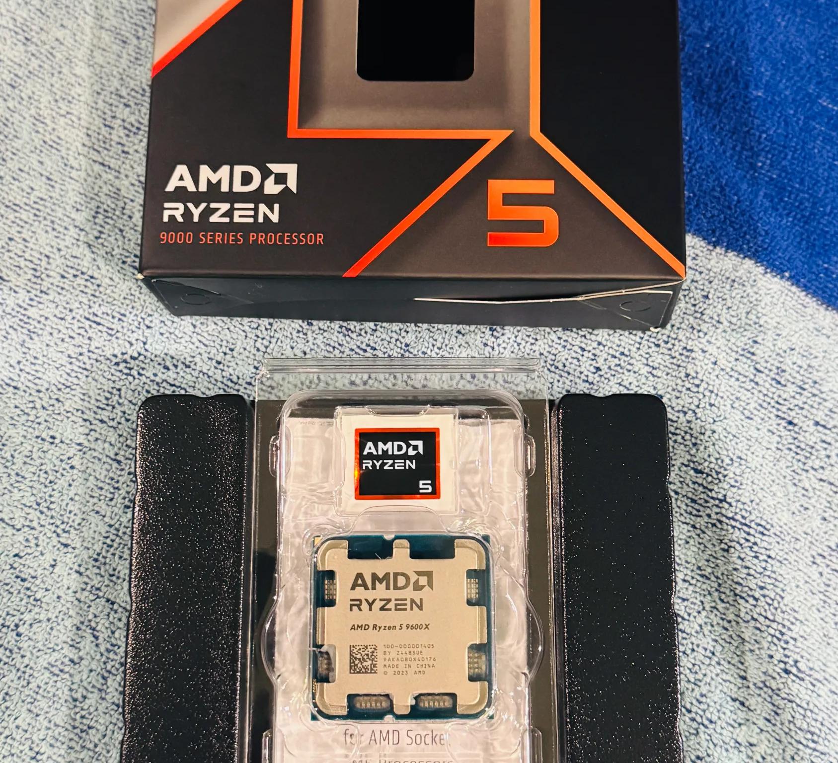 Ryzen 5 9600X AM5 CPU-Like New/Used only for 6 weeks - Includes Box/Orig. Packaging - Ships Fast