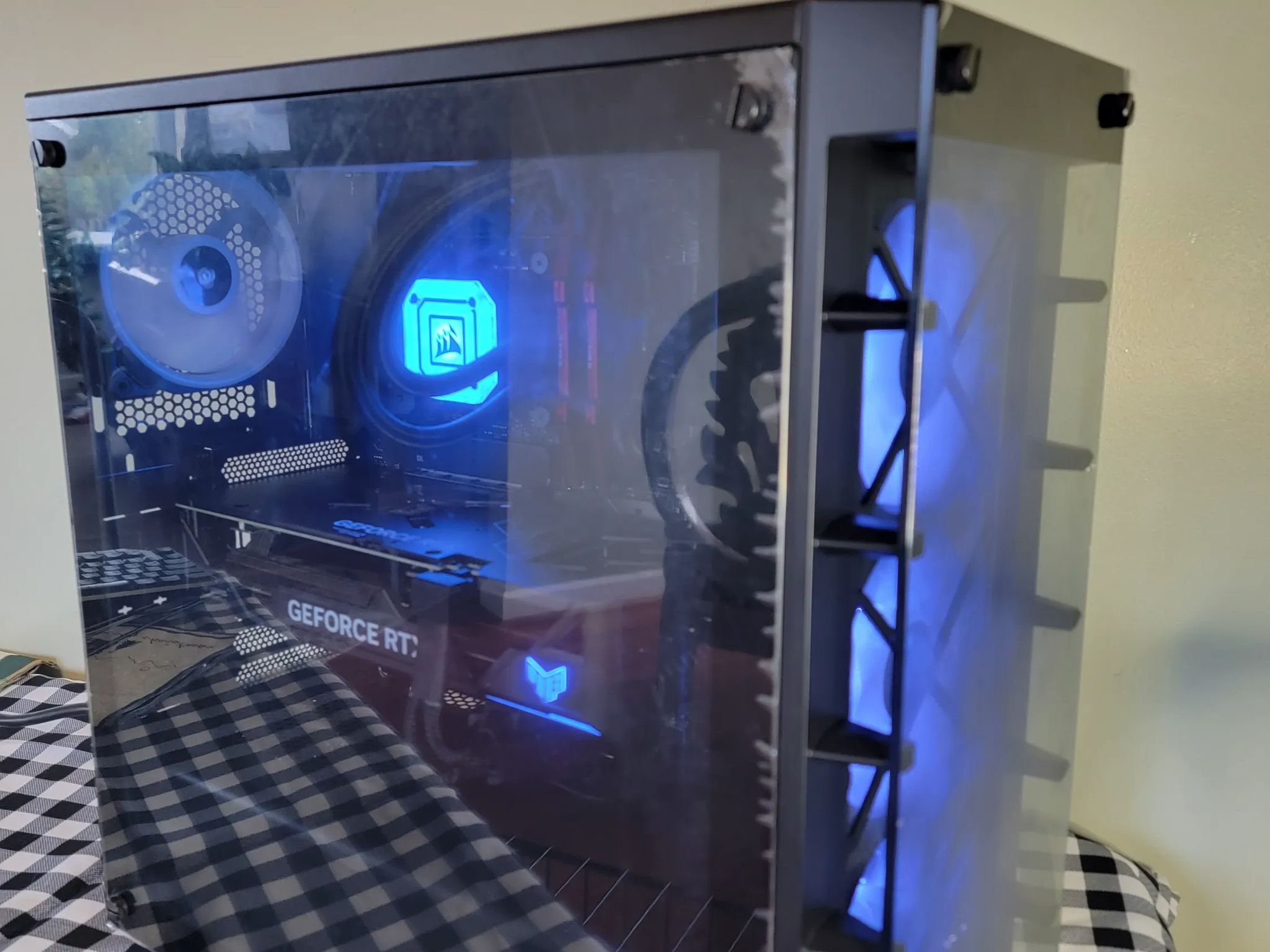 Clear and Present |i7 12700K |RTX 4070 Ti OC 12G |1TB SSD | MSI Z690