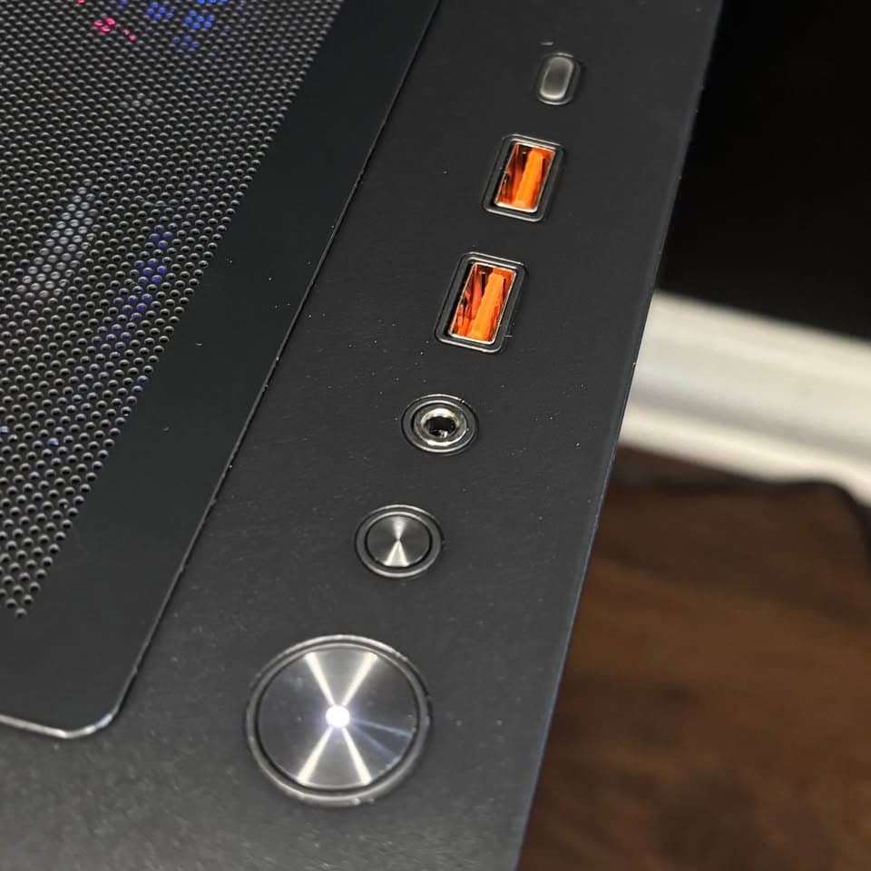 Black Gaming PC (GTX 1660 6GB + AMD Ryzen 5 2600 + 16GB DDR4 + SSD + HDD)