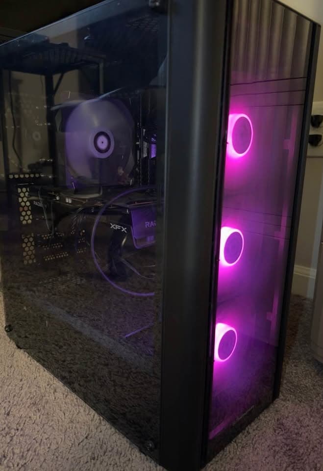 Intel I7-12700K | AMD Radeon RX 6650 XT | 16 GB DDR4 | 3TB SSD | Monitor & Keyboard included!