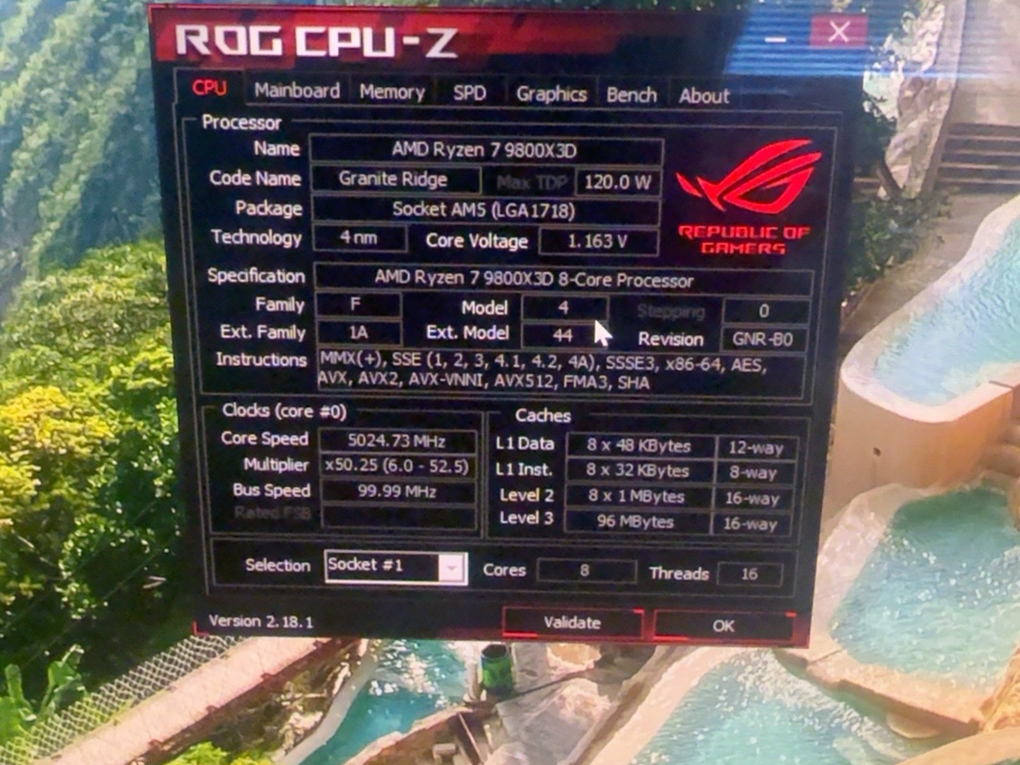 Custom Ryzen 7 9800X3D + MSI RTX 5080 16GB | 32GB DDR5 | 3TB NVMe | HYTE Y60 Gaming PC Build