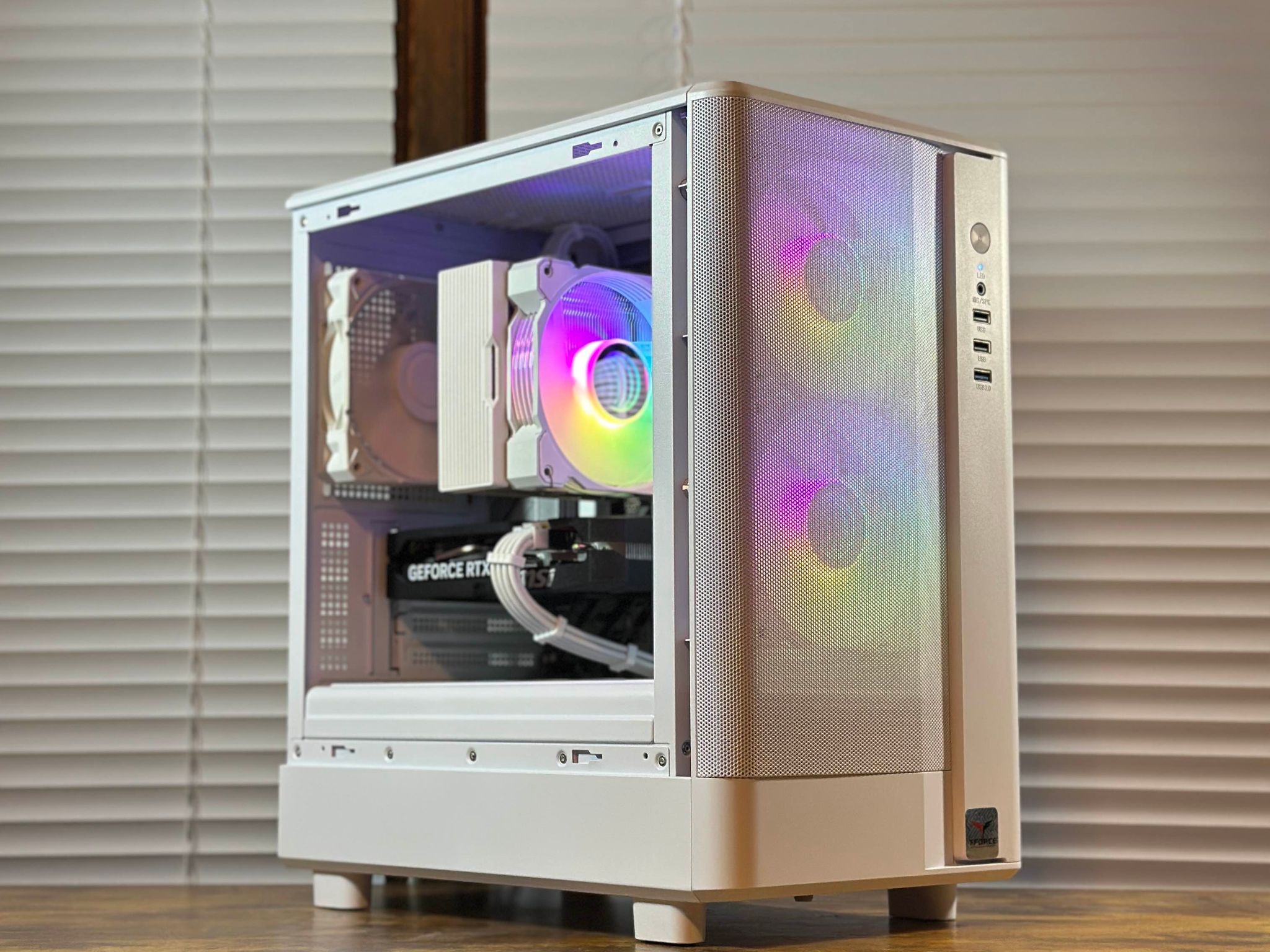 RTX 5060 8GB | AMD Ryzen 5 8400F | 16GB DDR5 | 1TB SSD | Win11 | WIFI | 1080P/1440P Gaming PC