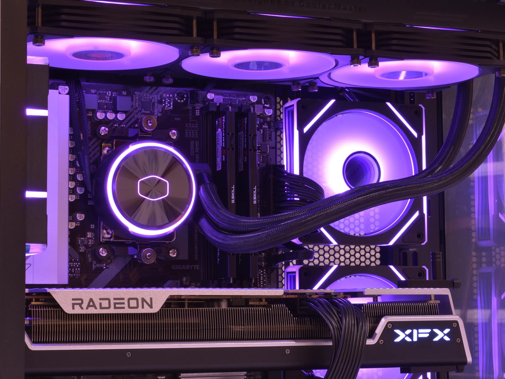 🎮Pro Gamer🎮 Ryzen 5 7600X | AMD RX 7800XT 16GB | 32GB DDR5 | 1TB nVME SSD | Win11 Pro+Wifi
