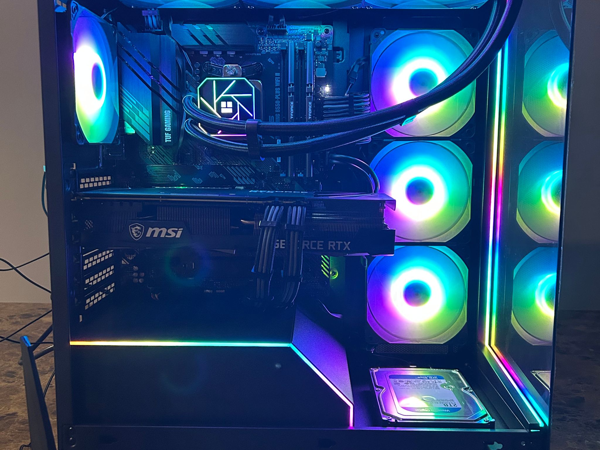 RTX 3070 Ti 8GB | Ryzen 5 5600x | 16GB RAM DDR4 | 512Gb SSD & 2Tb HDD | Windows 11pro