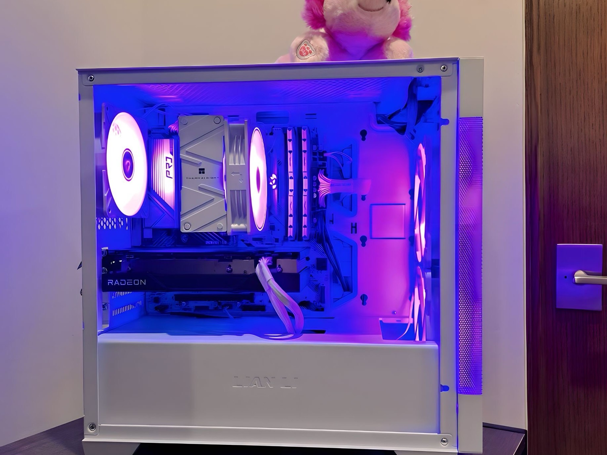 🌊||Axolotl||🌊 - Rx 6600xt and Ryzen 5600