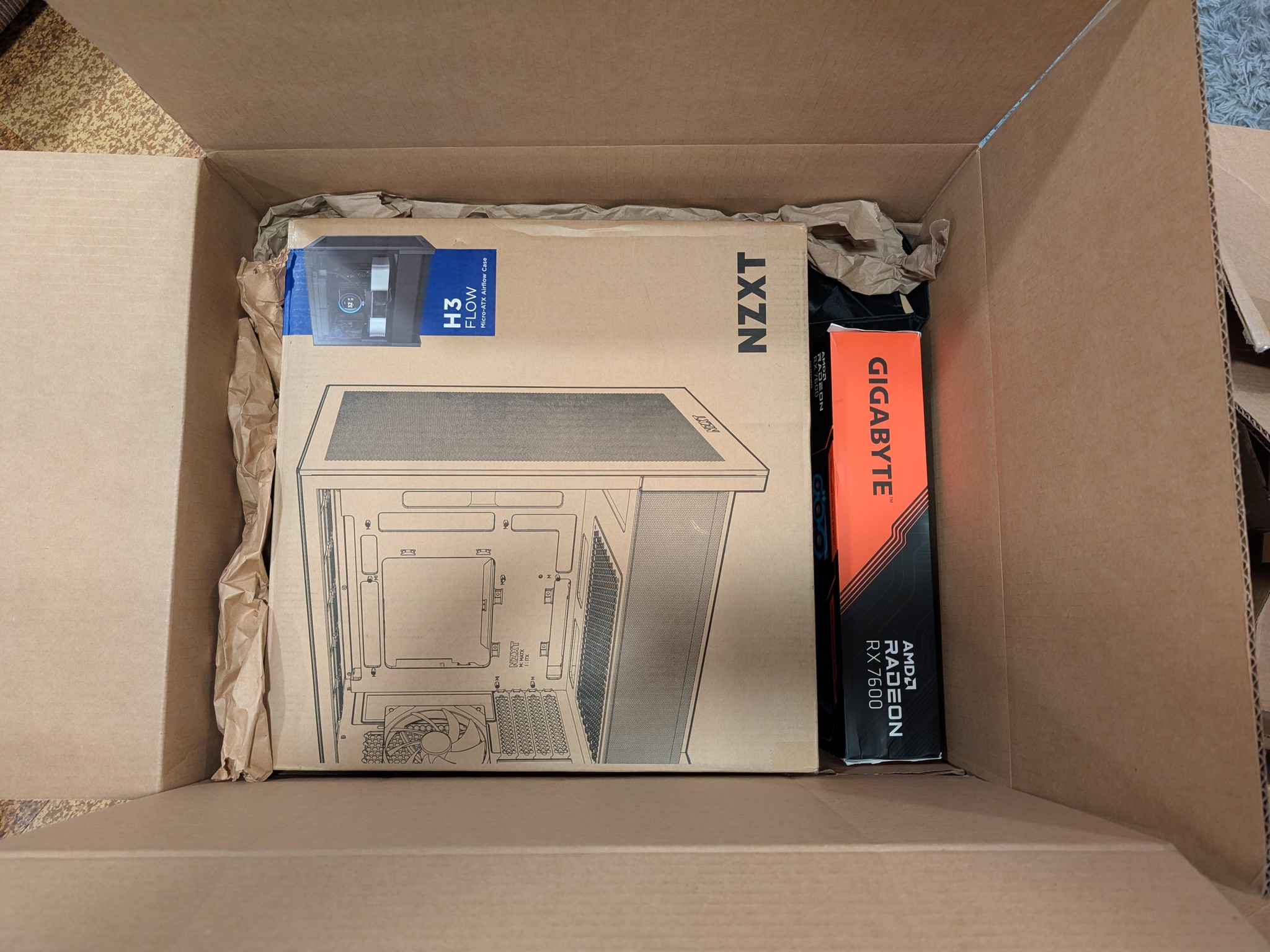 RYZEN 7600 | RX7600 | 32GB DDR5 | 1TB | WIFI | Windows11Pro