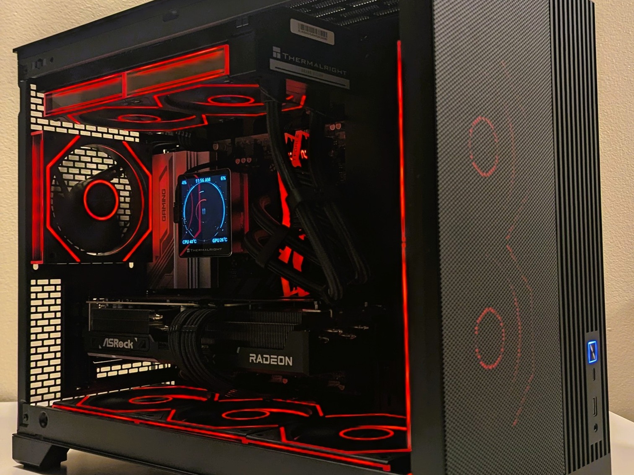 RX 9070 XT 16GB | RYZEN 9600X | 16GB DDR5 | 1TB SSD | 240MM LCD AIO | 850W GOLD| WIFI+BT