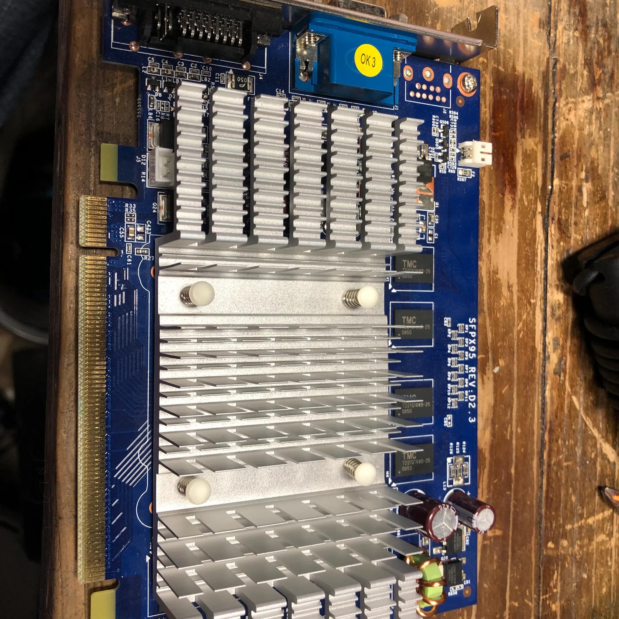 SPARKLE GeForce 9400 GT 512MB GDDR2 PCI Express 2.0 x16 Video Card DVI+VGA