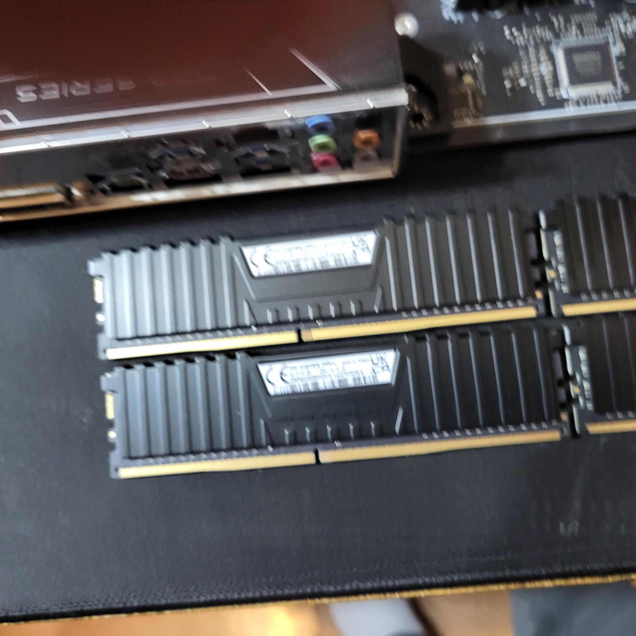 Intel Z270 m/board, i7600K CPU, 32GB DDR4 memory bundle