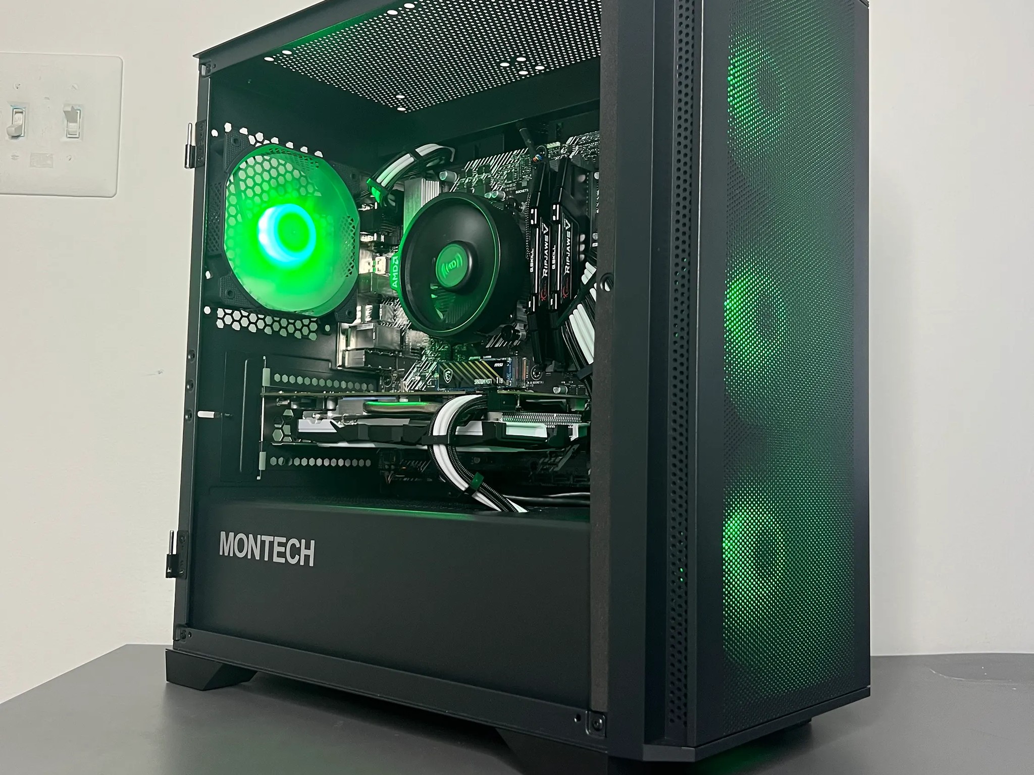 🖤🤍 Ryzen 5 1600 | RX 570 8GB | 16GB RAM | 1TB NVME SSD 🤍🖤