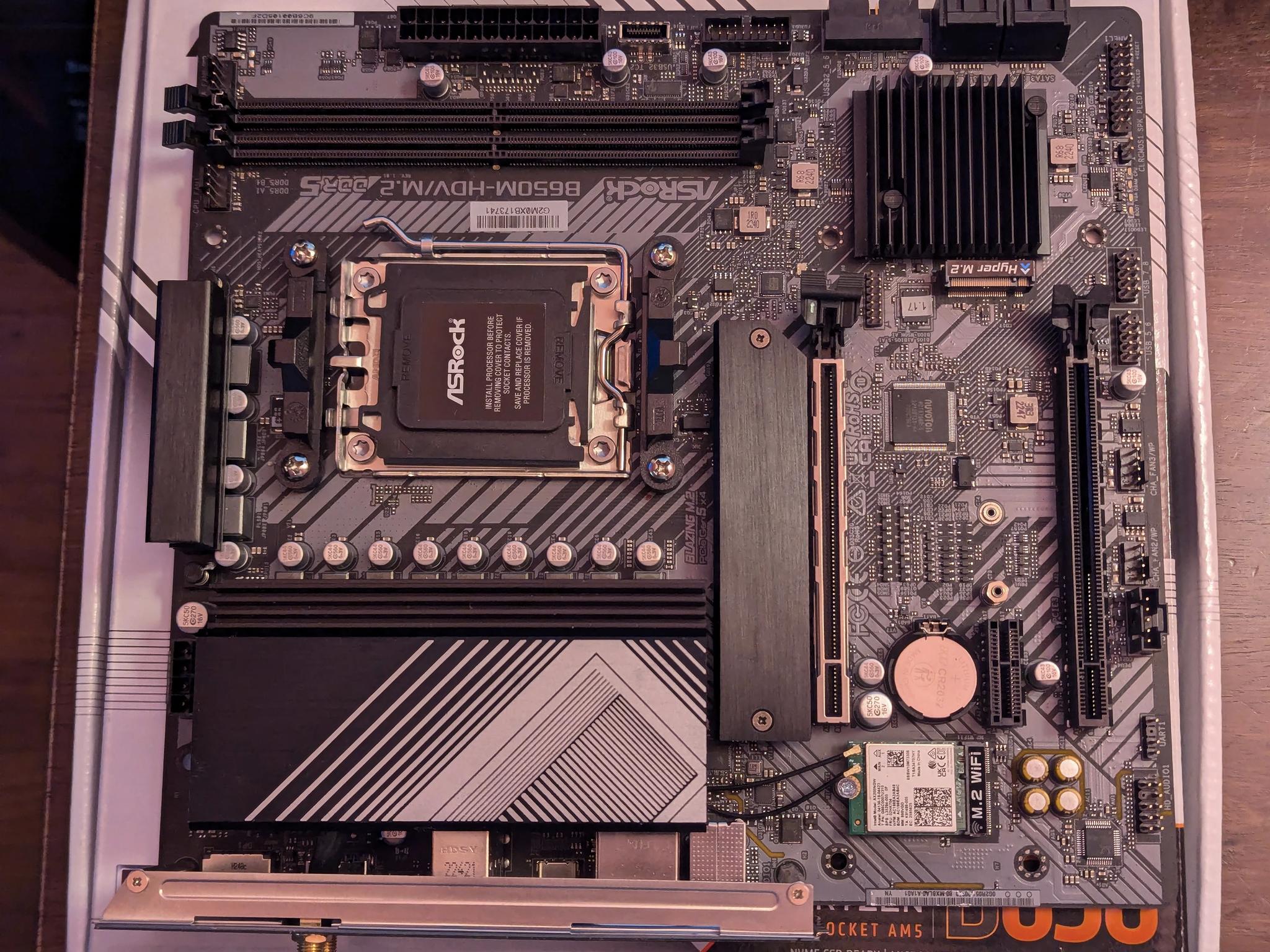 Asrock B650M HDV/M2