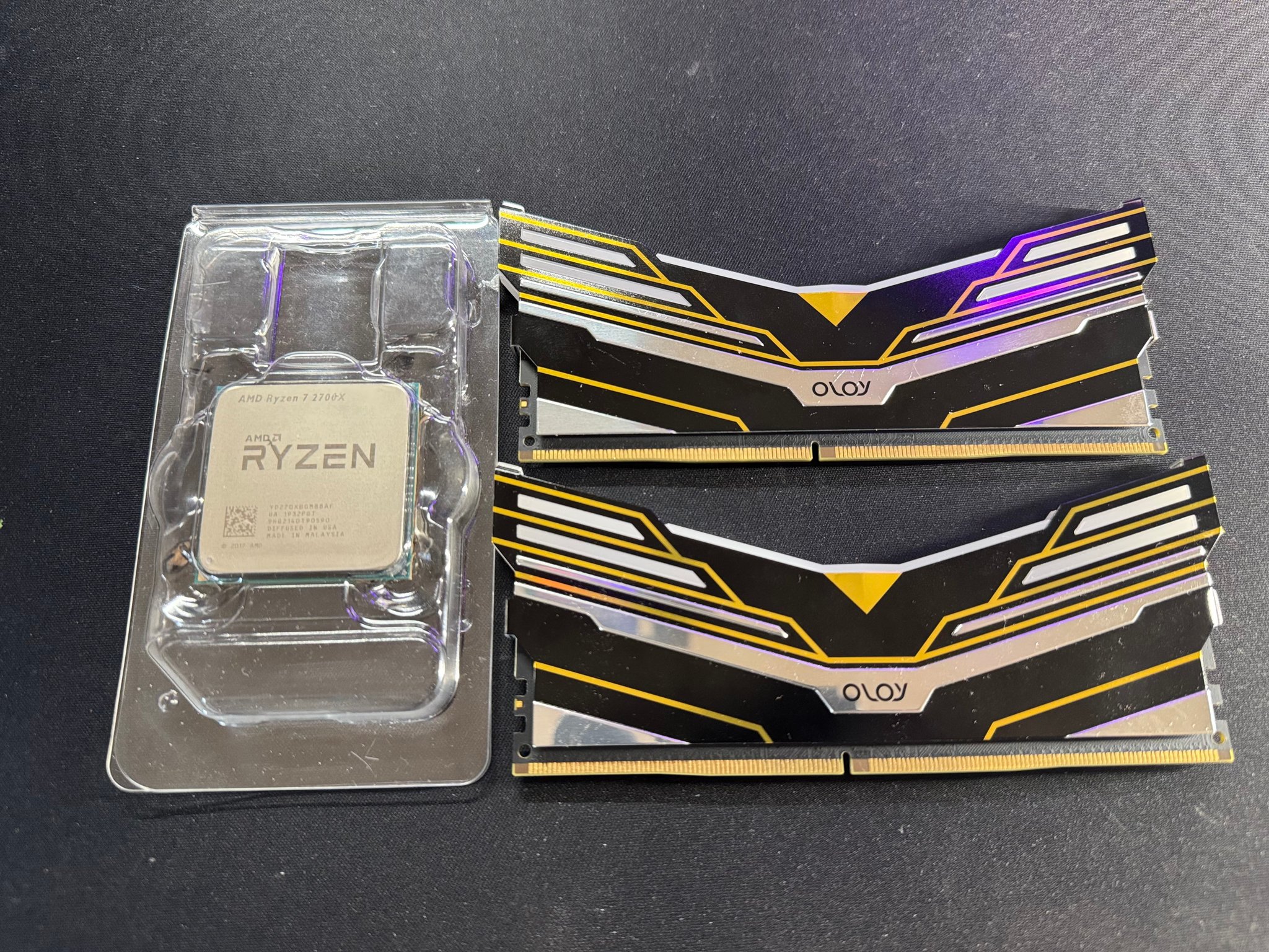 🔥CPU & RAM Combo *Ryzen 7 2700X & 16GB DDR4 RGB RAM (2x8GB 3600 MHz)