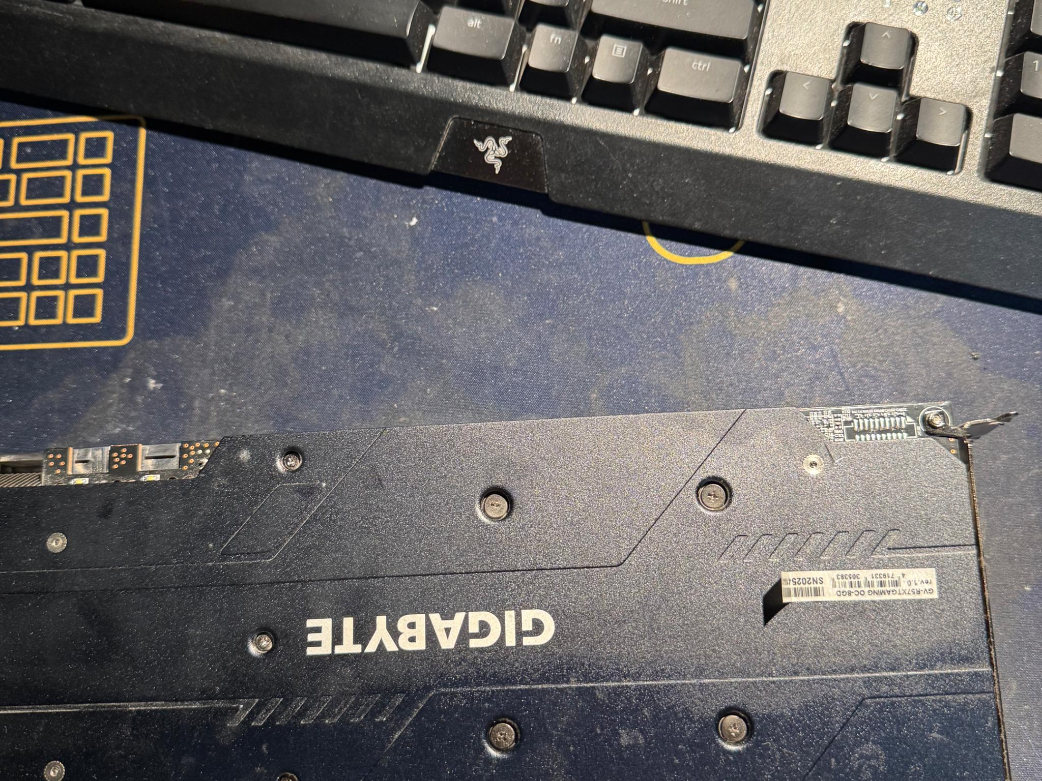 AMD RX 5700 xt 8 gb gigabyte