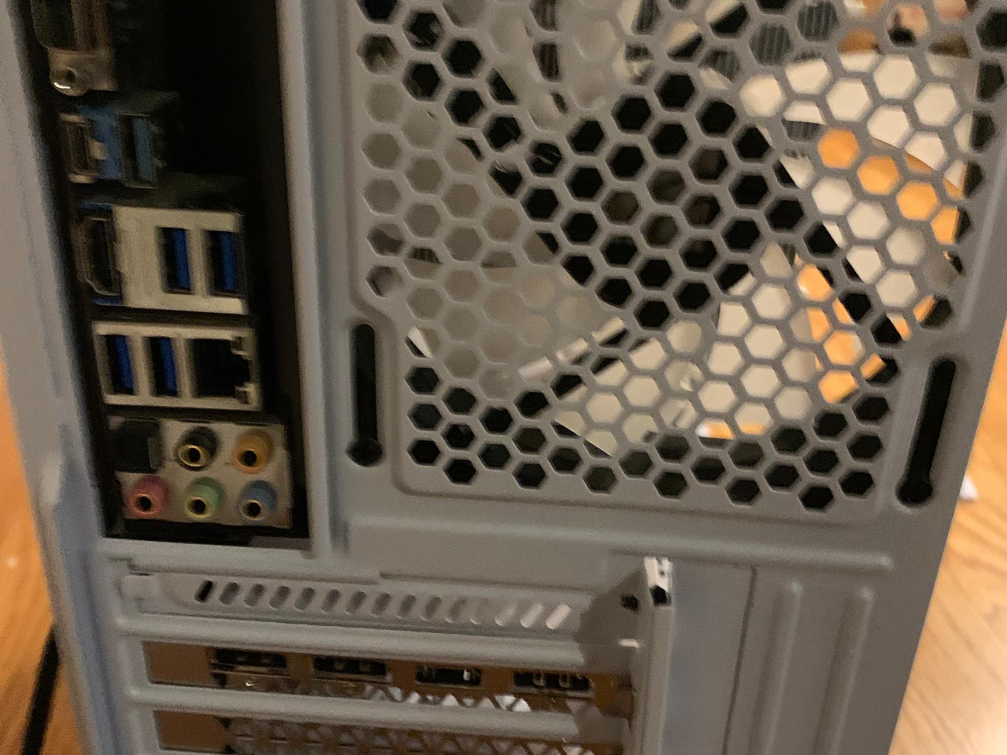 RTX 2060 SUPER 4K VR GAMING/EDITING/STREAMING PC i3-8350K 5Ghz 16GB RAM 500GB SSD WINDOWS WHITE RGB