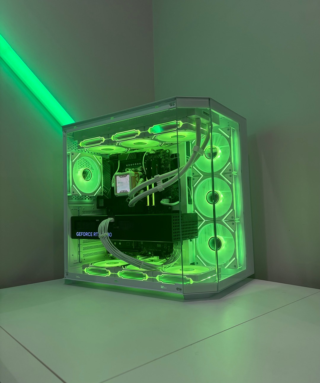 RTX 5080 | Ryzen 7 9800X3D | 64GB DDR5 RAM | 2TB SSD | Gaming PC